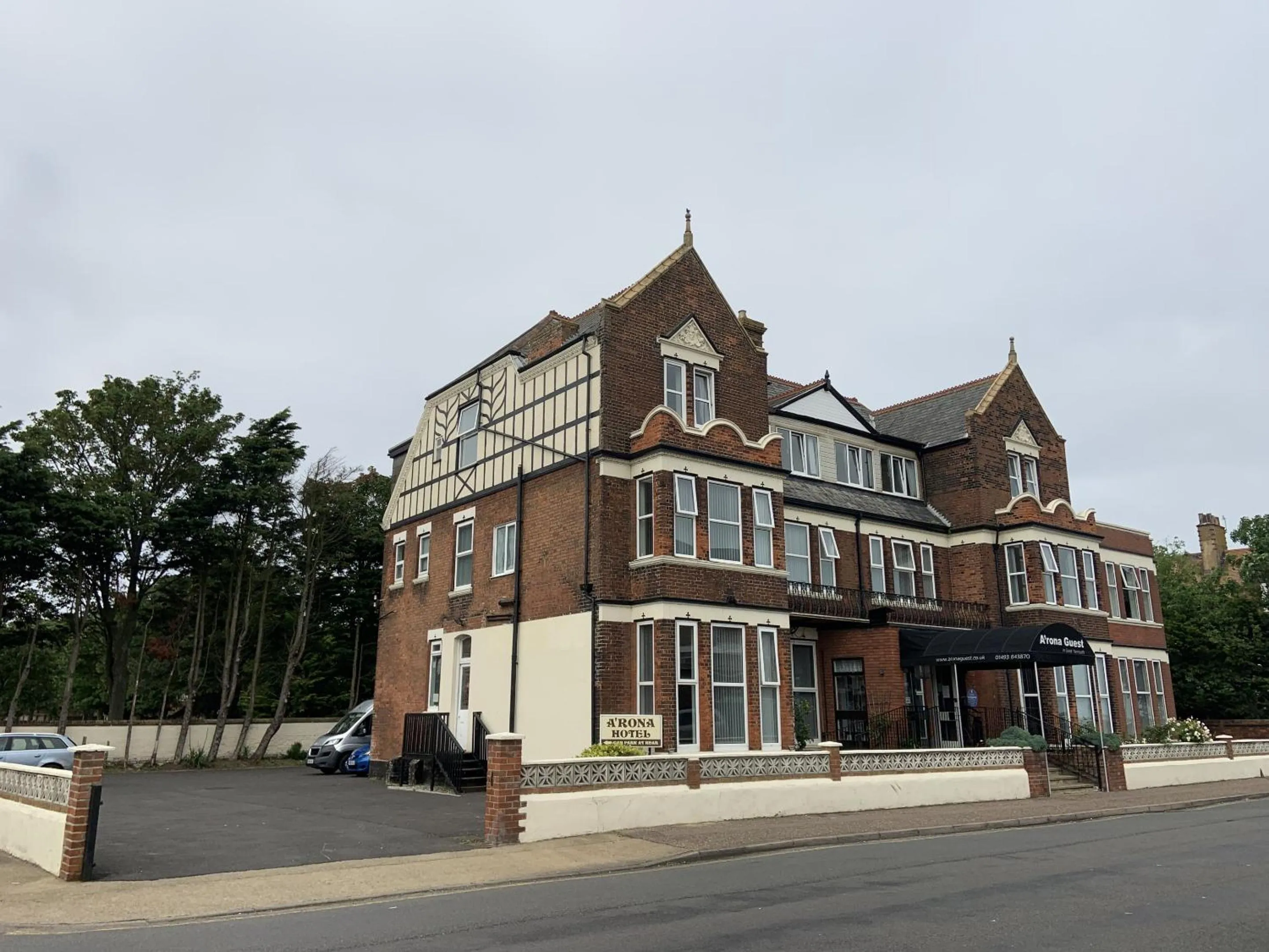 Property building in Arona Guest Hotel