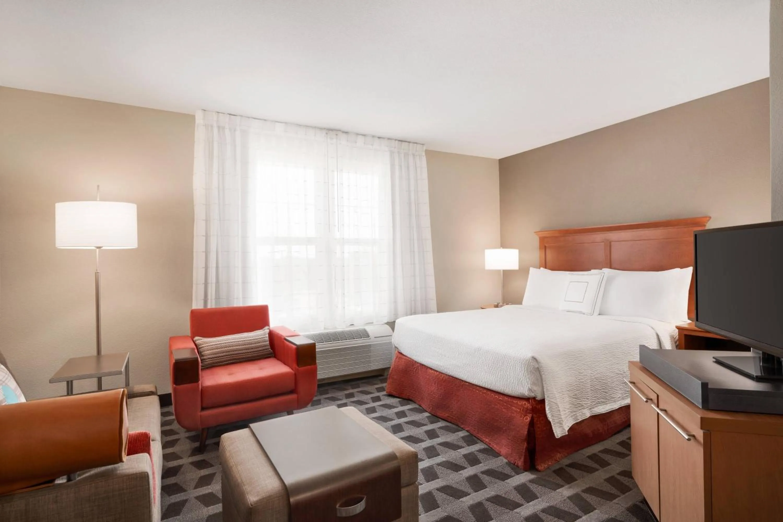 Photo of the whole room, Bed in TownePlace Suites by Marriott Springfield