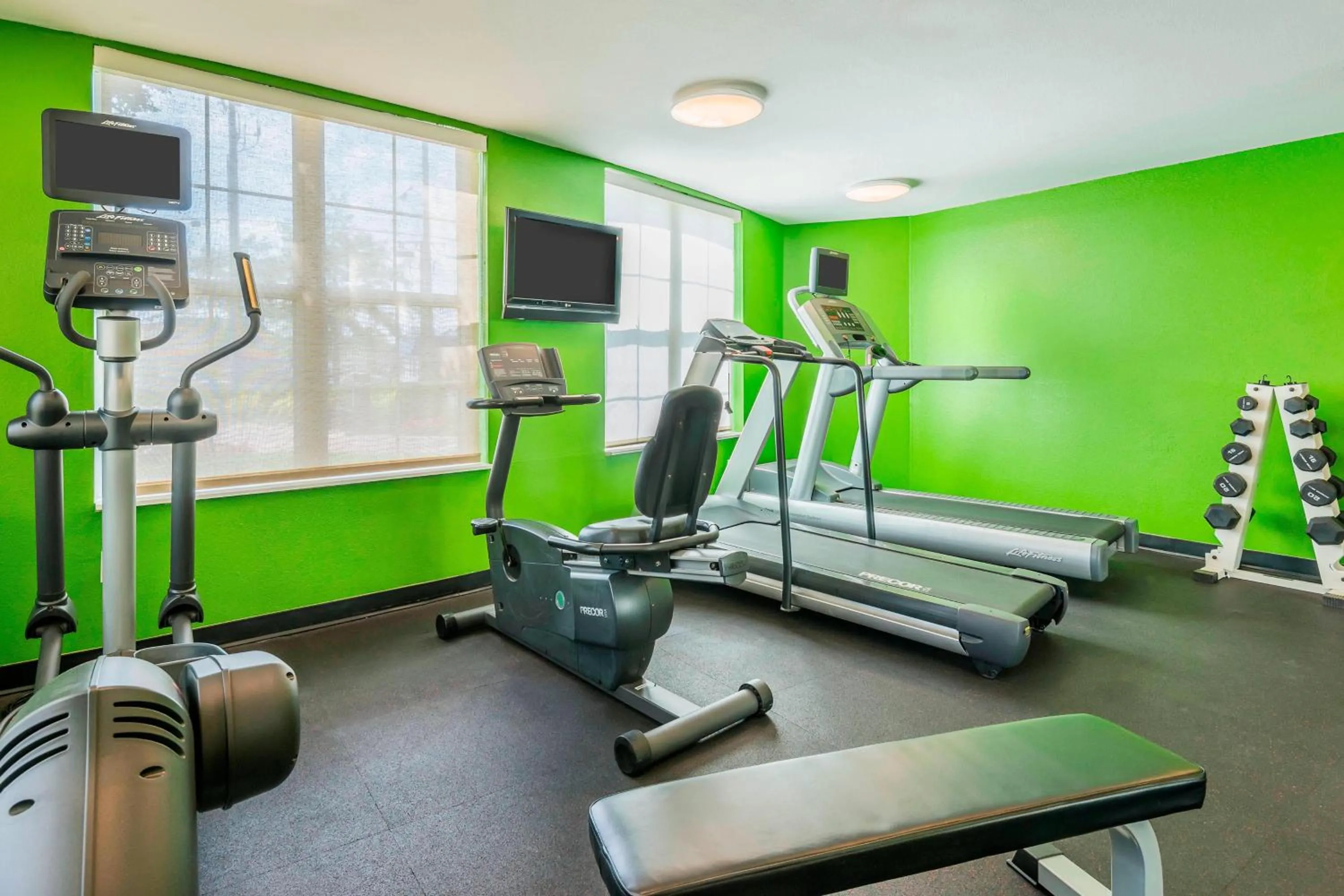 Fitness centre/facilities in TownePlace Suites by Marriott Springfield