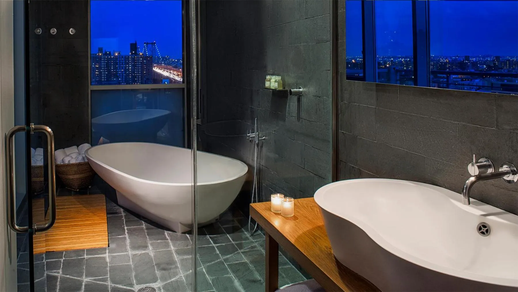 Bathroom in Hotel on Rivington