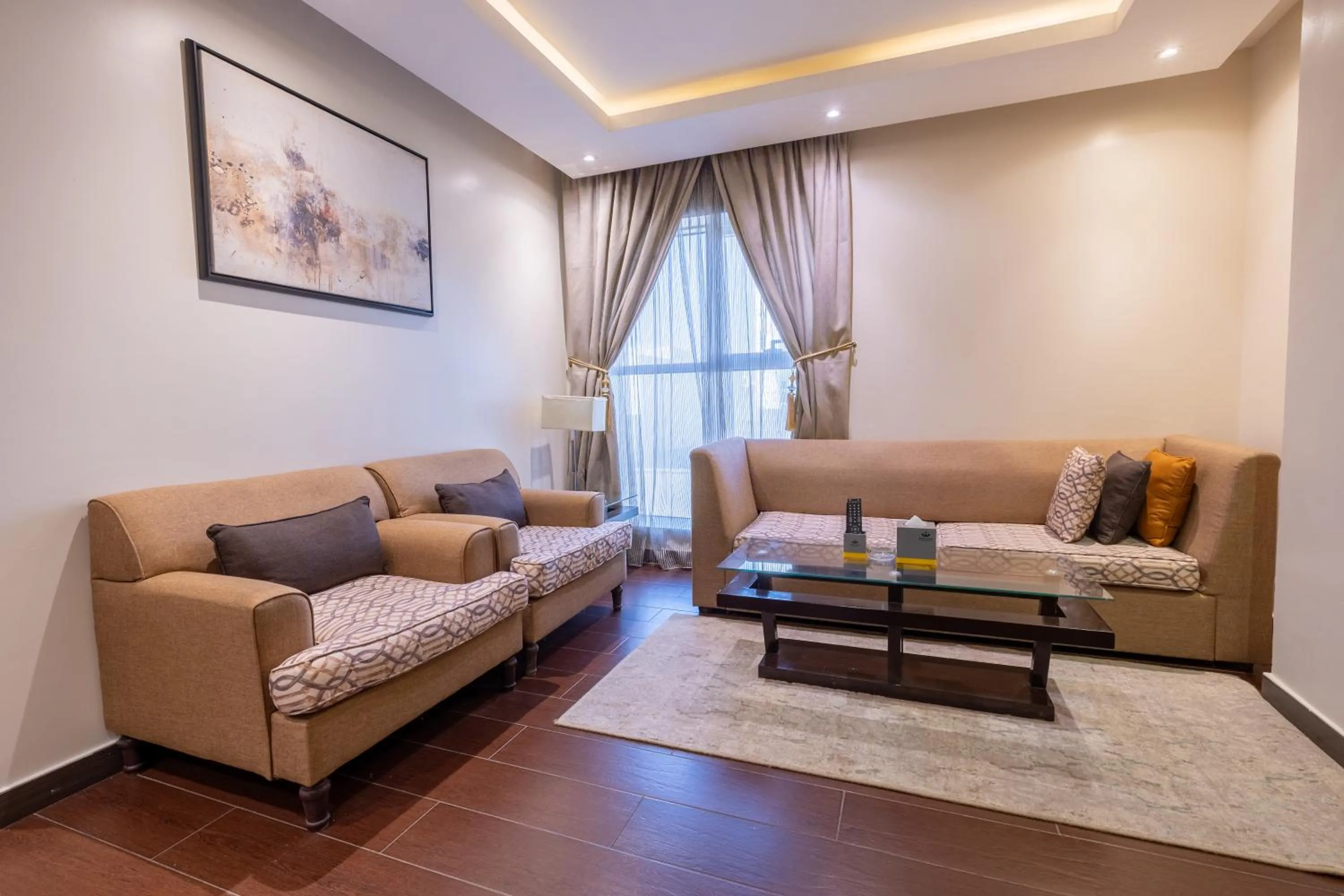 Al Muhaidb Residence Al Malaz 3 - Economic