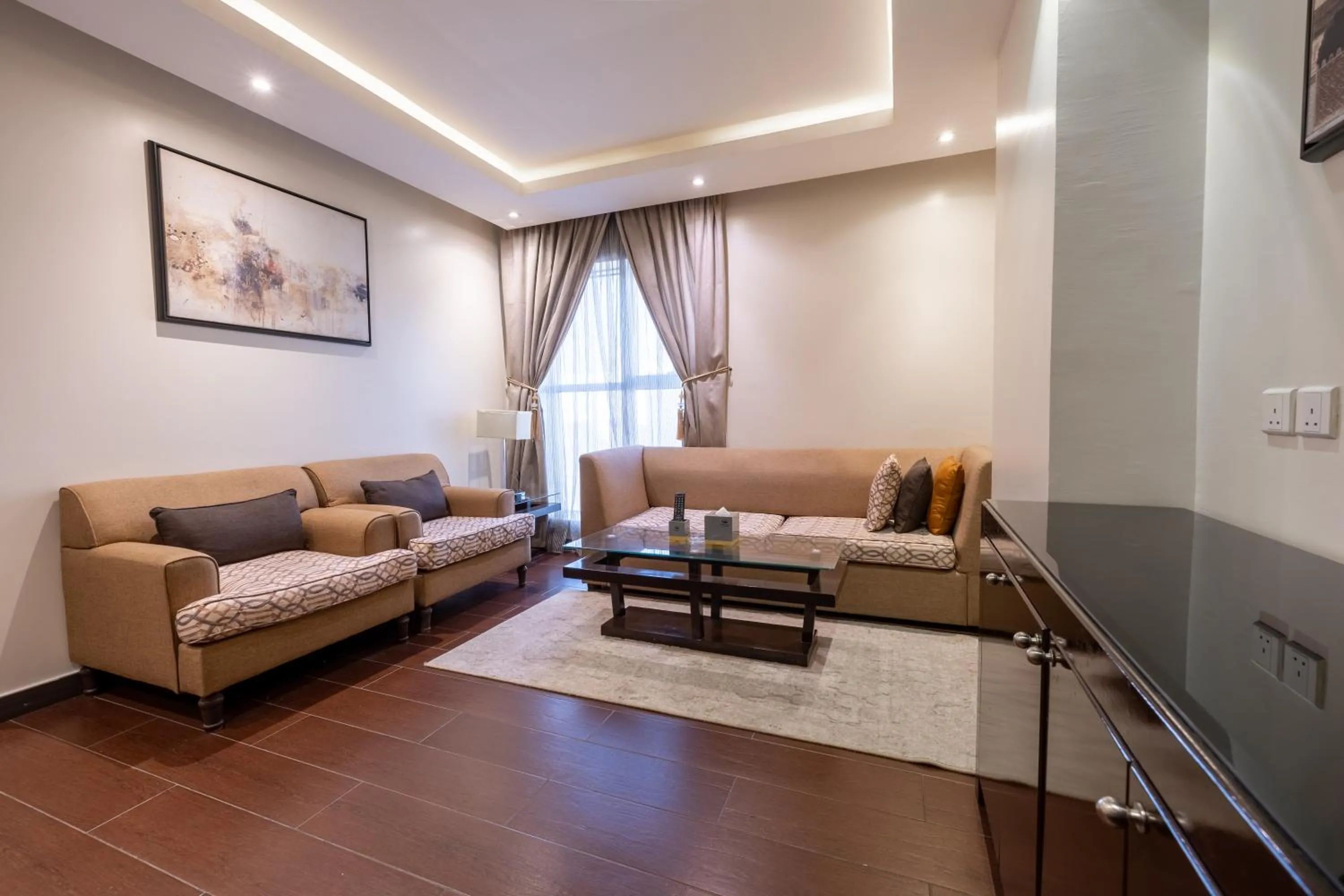 Al Muhaidb Residence Al Malaz 3 - Economic