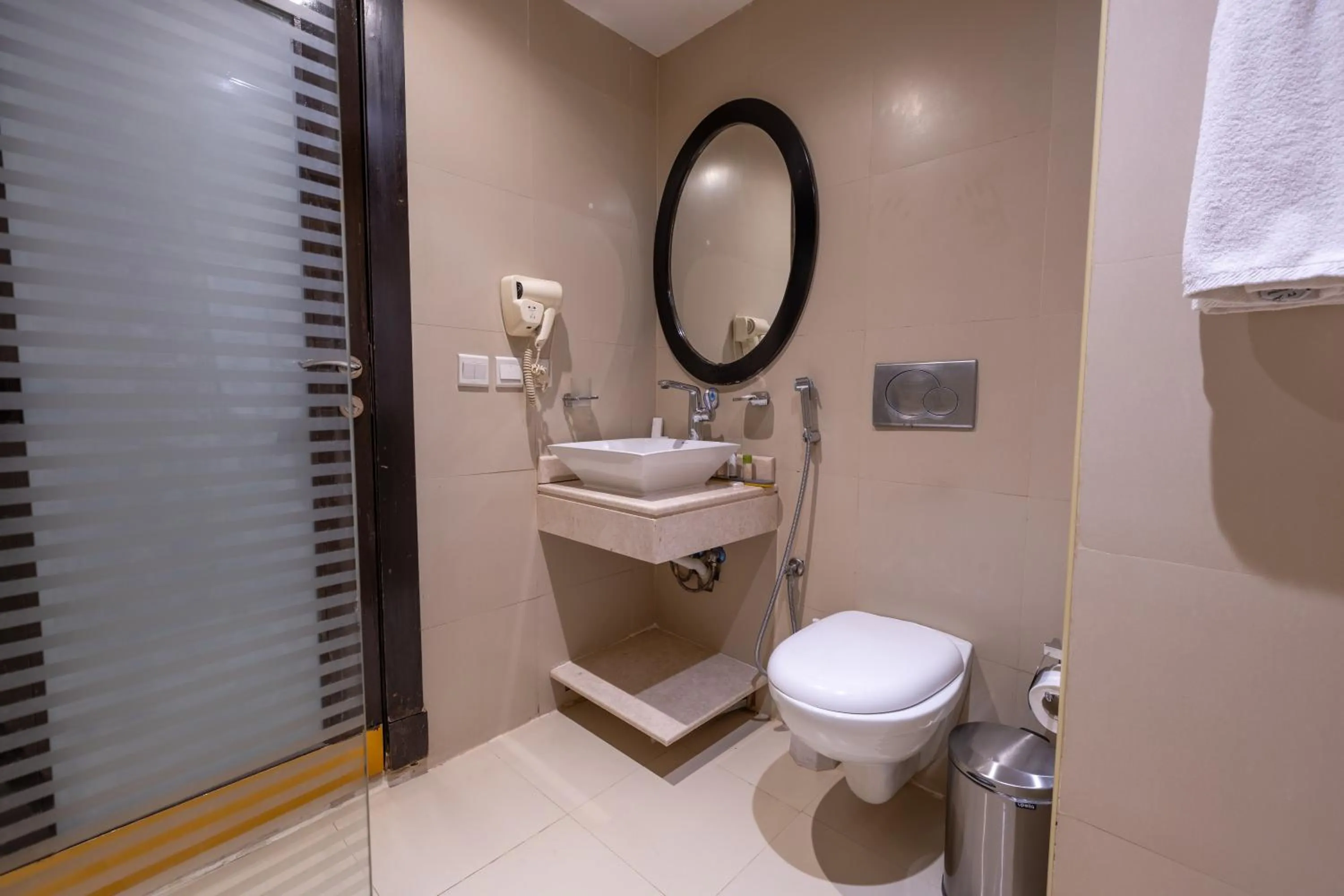 Al Muhaidb Residence Al Malaz 3 - Economic