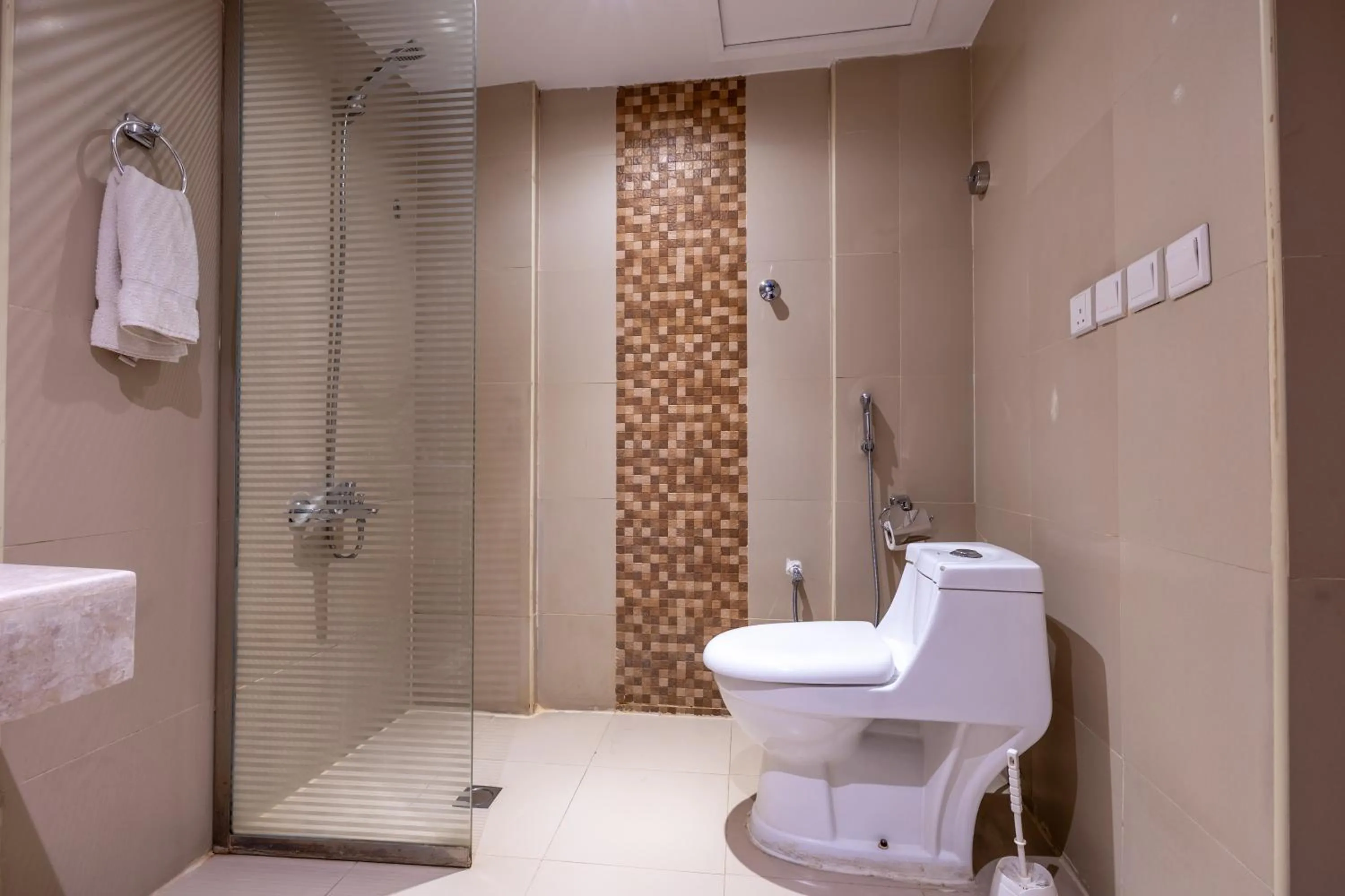 Al Muhaidb Residence Al Malaz 3 - Economic