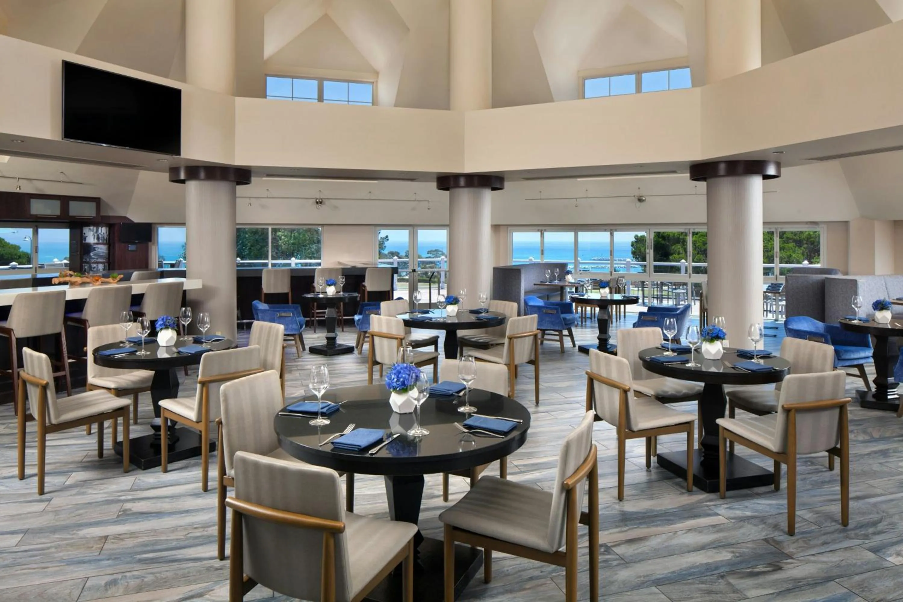 Restaurant/places to eat in Laguna Cliffs Marriott Resort & Spa