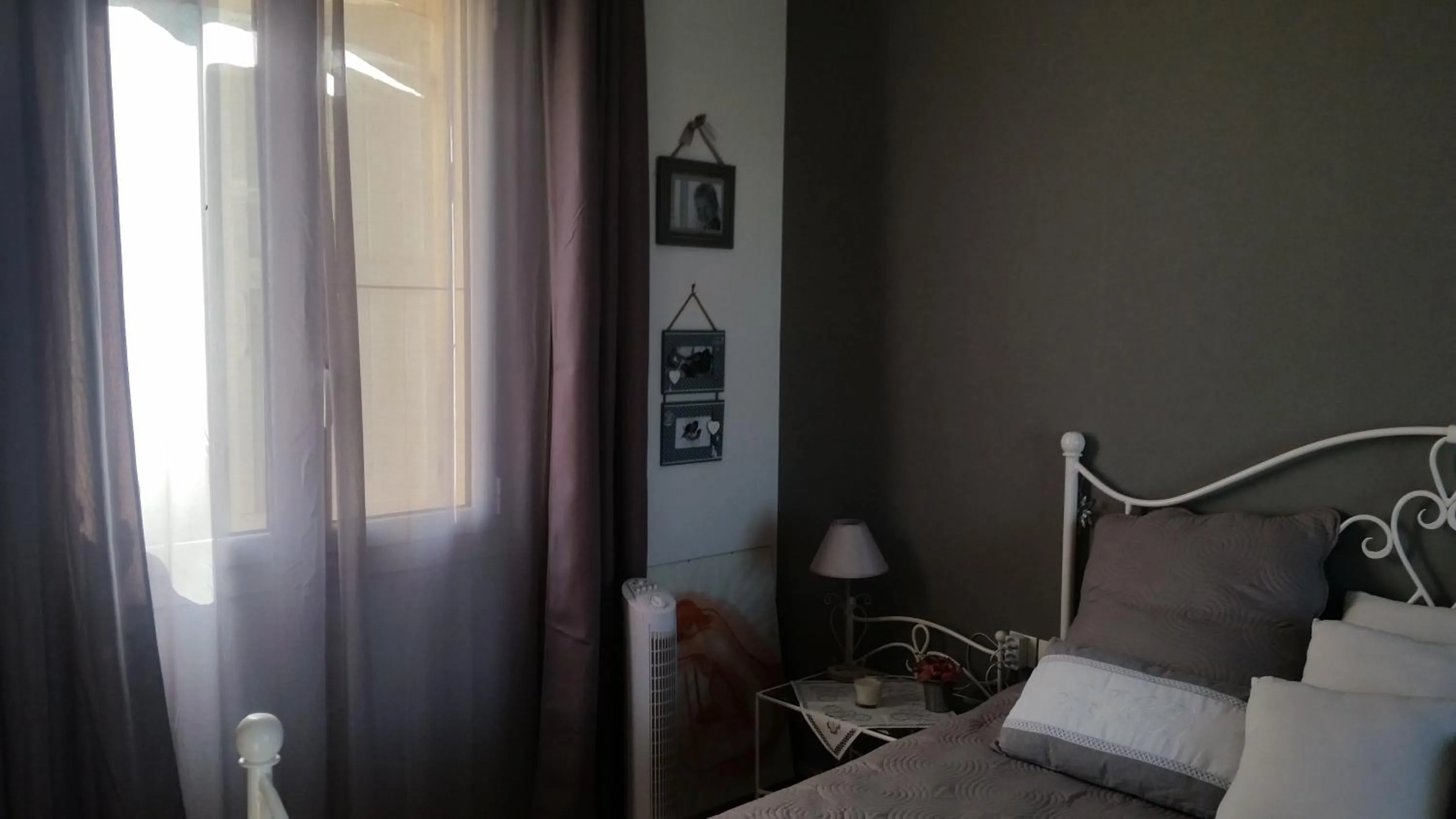 Bed in La Tuiliere