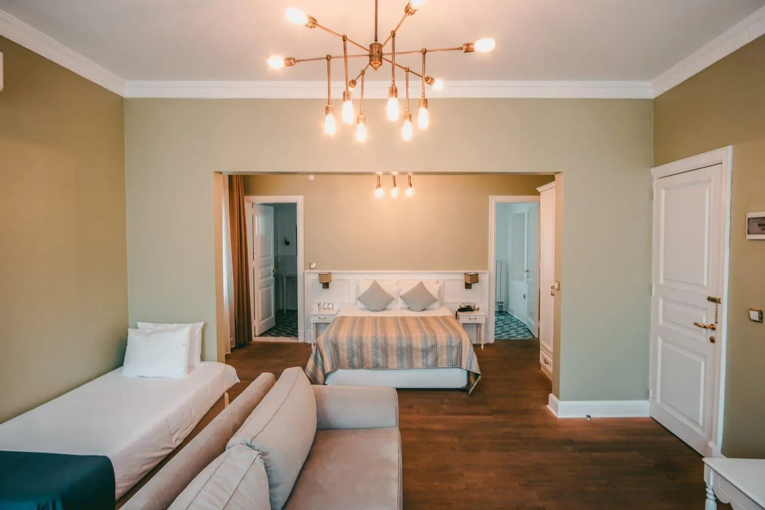 Bed in Rodosto Hotel