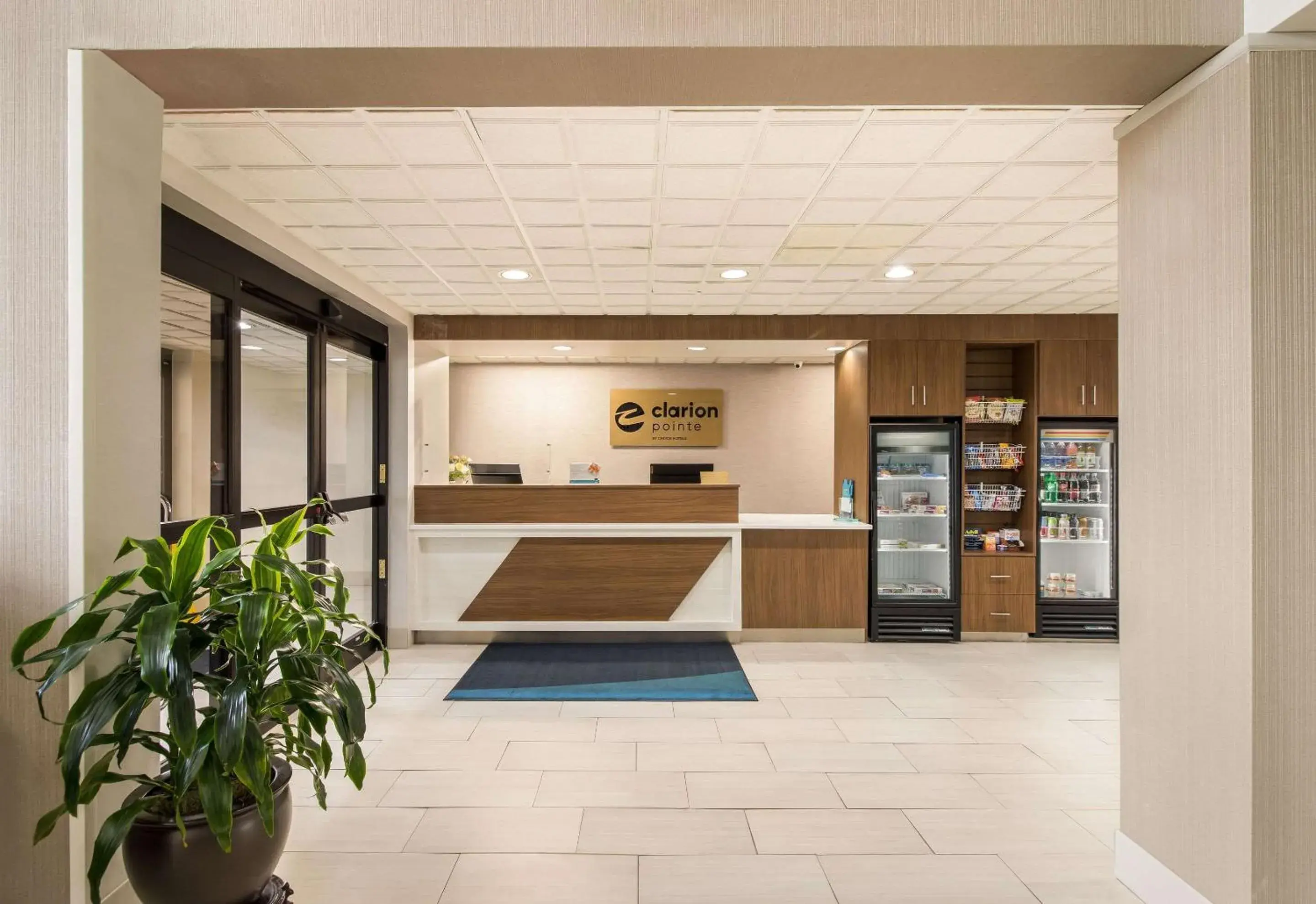 Lobby or reception in Clarion Pointe New Bern Lobby or reception in Clarion Pointe New Bern