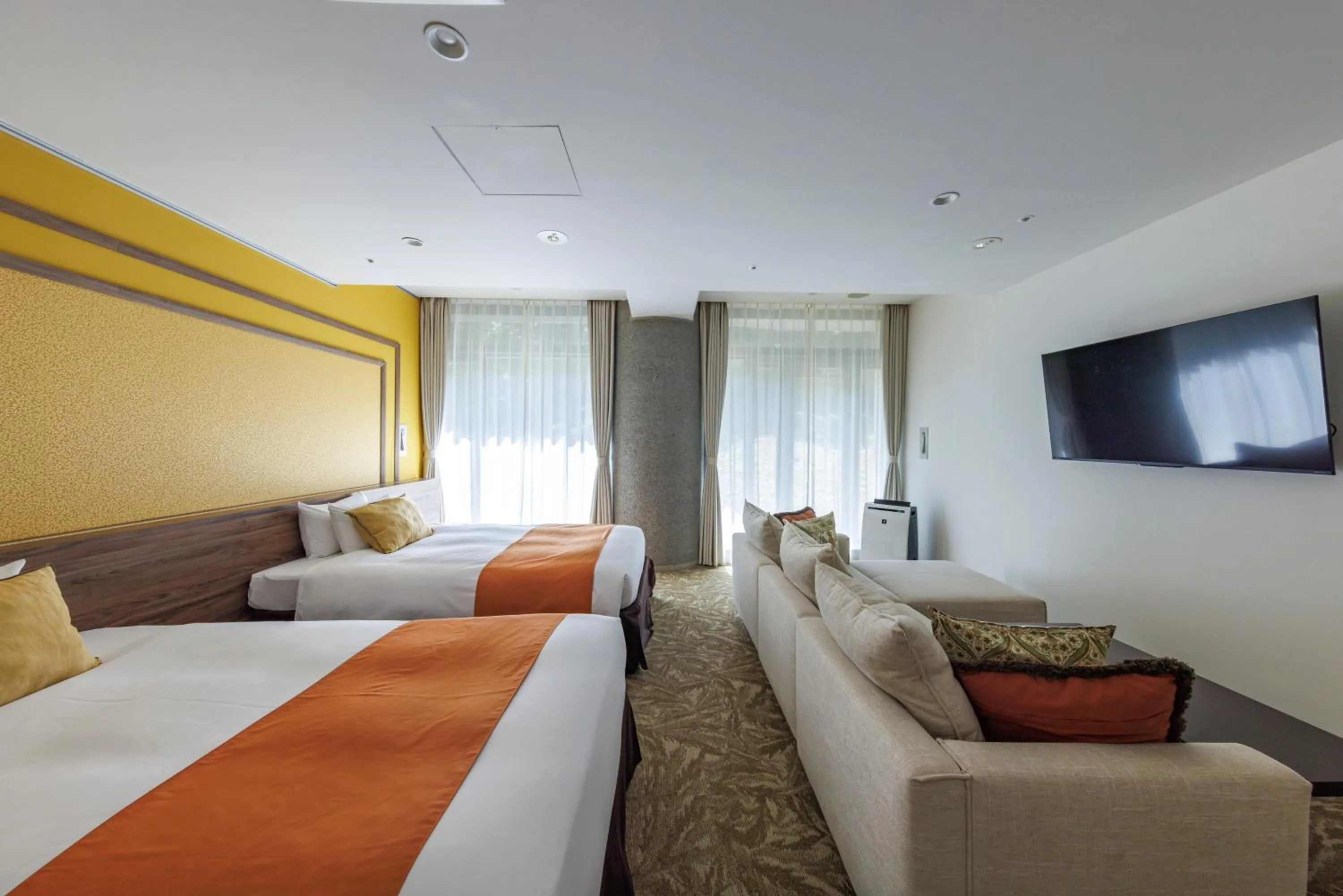 Bed in WeBase KAMAKURA