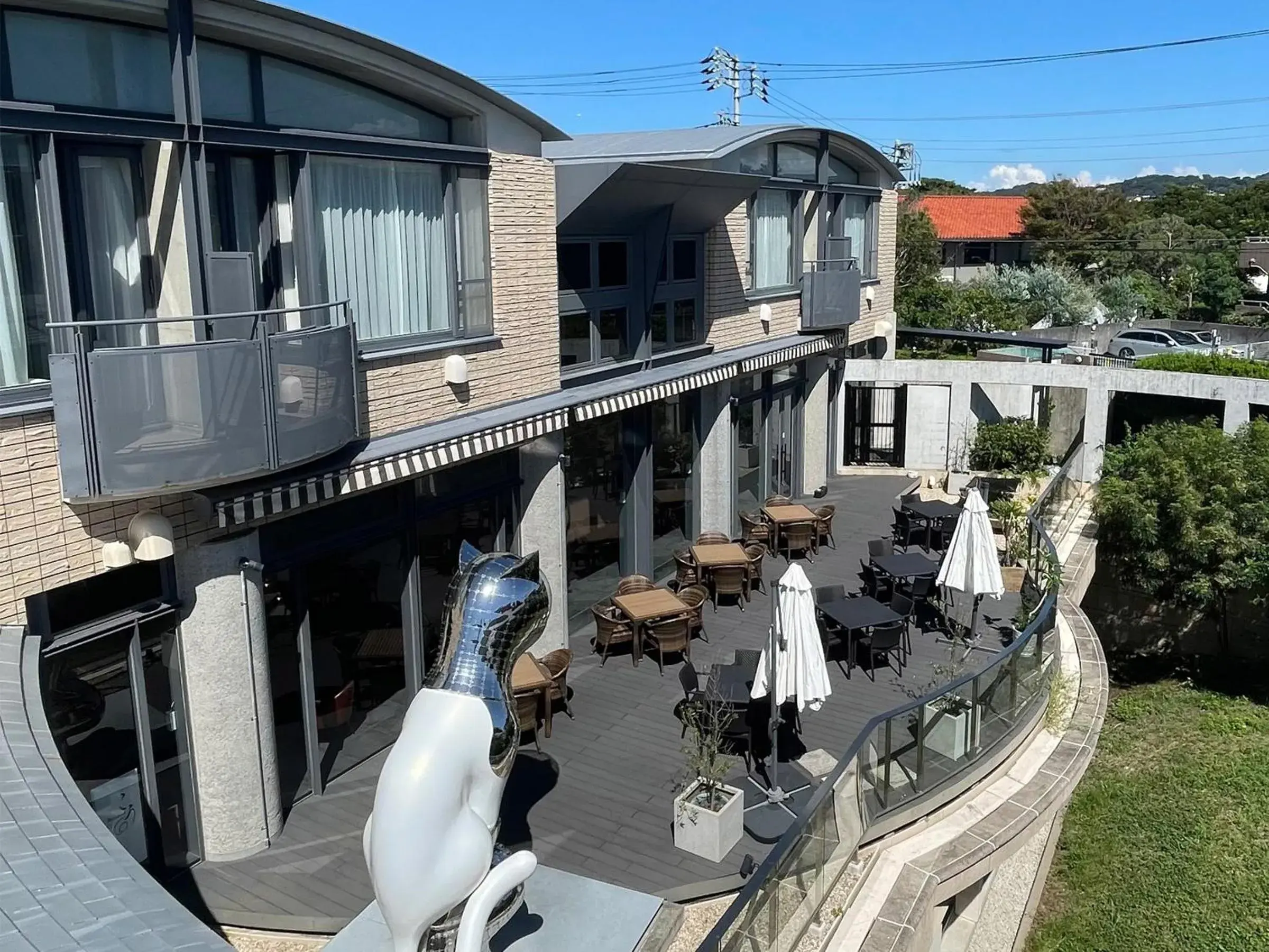 Property building in WeBase KAMAKURA Property building in WeBase KAMAKURA