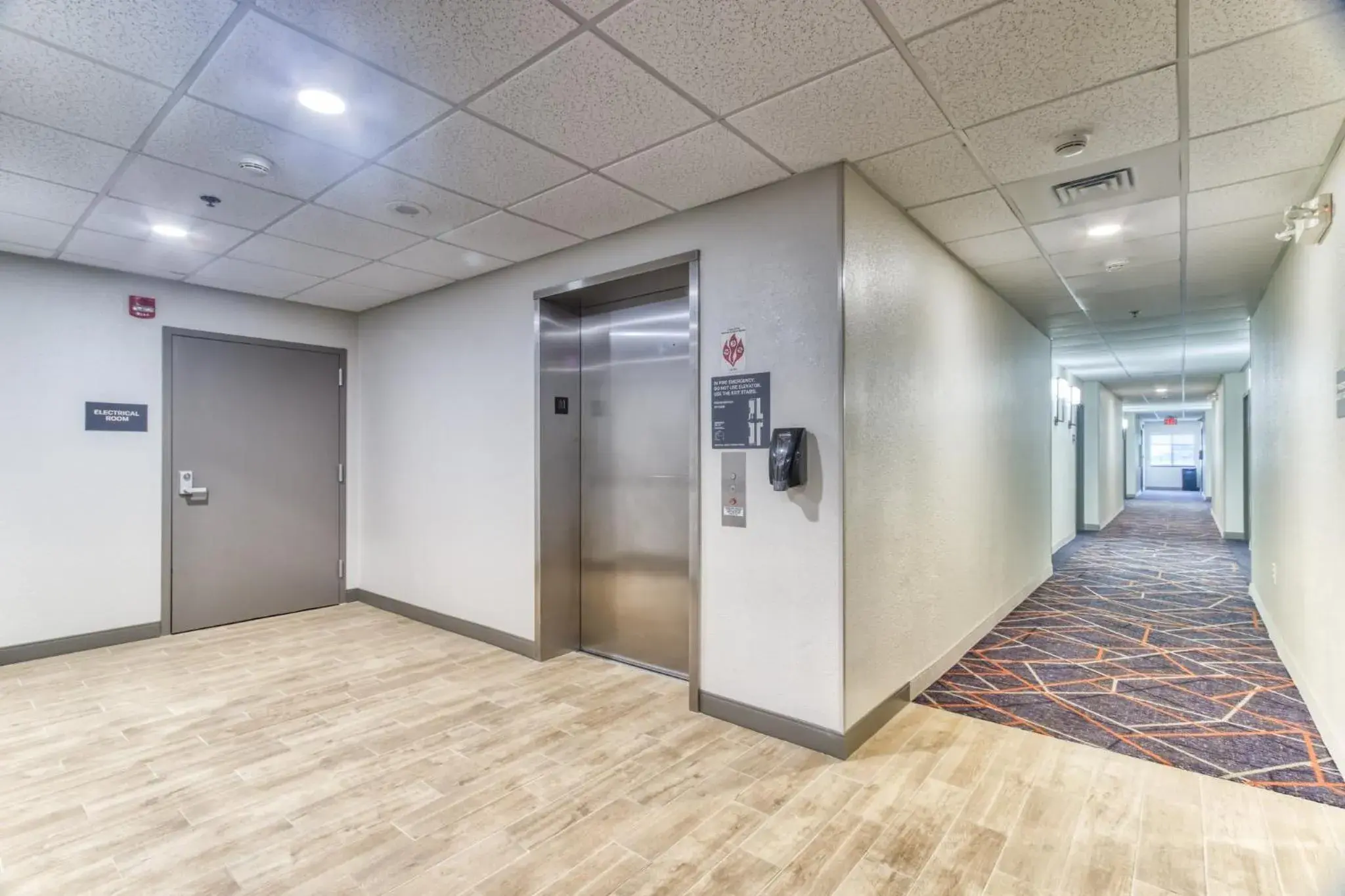 Lobby or reception in Candlewood Suites New Bern by IHG Lobby or reception in Candlewood Suites New Bern by IHG