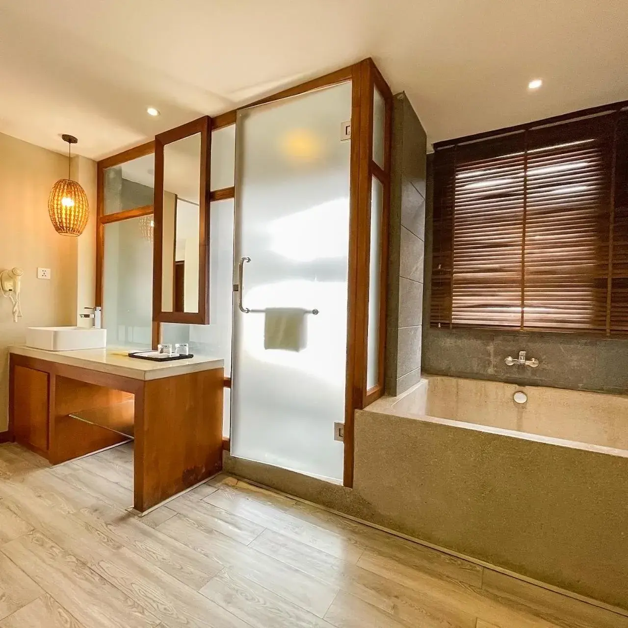 Bathroom in G Mekong Hotel Phom Penh Bathroom in G Mekong Hotel Phom Penh