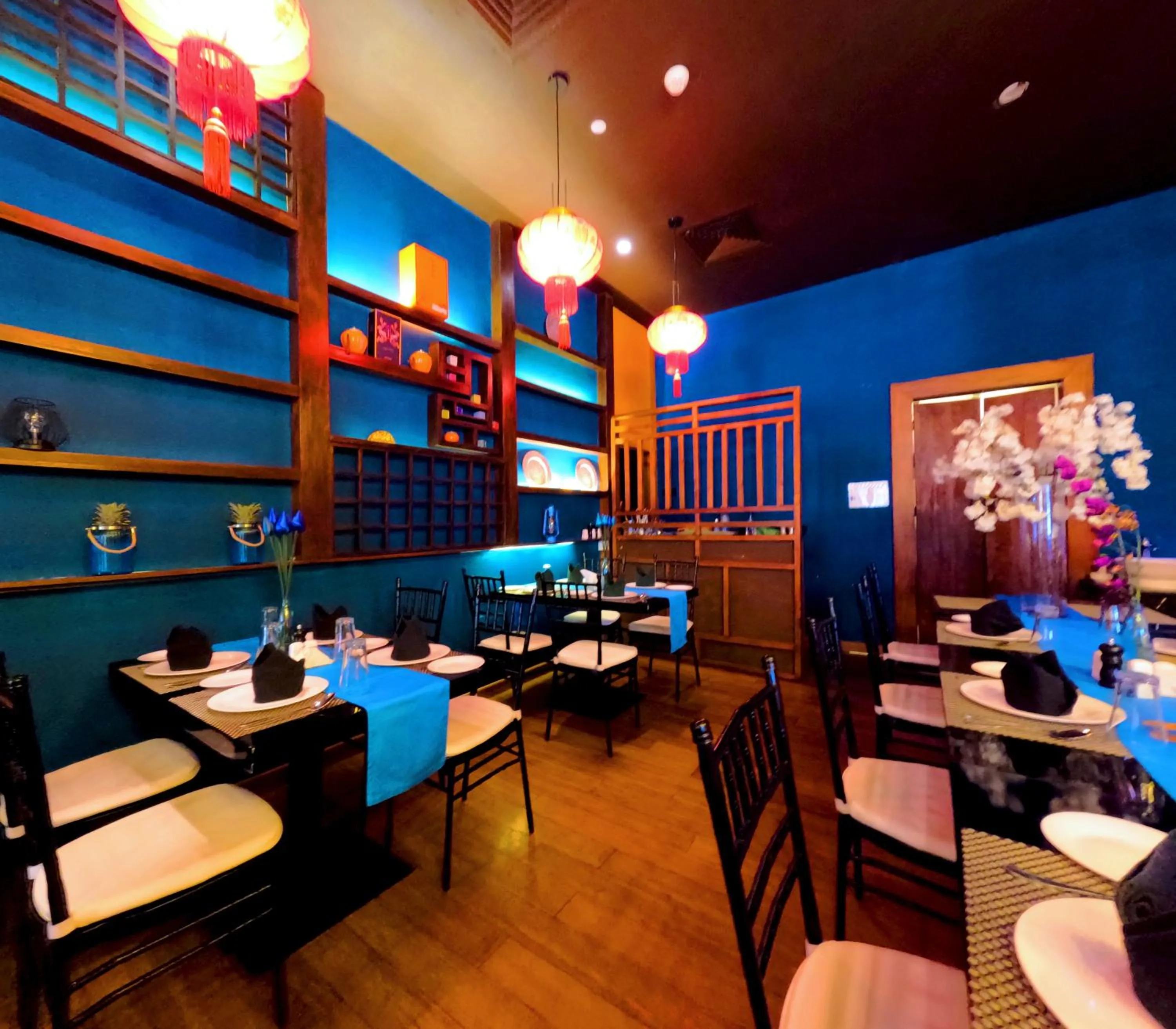 Restaurant/places to eat in Fairway Colombo - Sri Lanka's First Hotel With Robot Technology