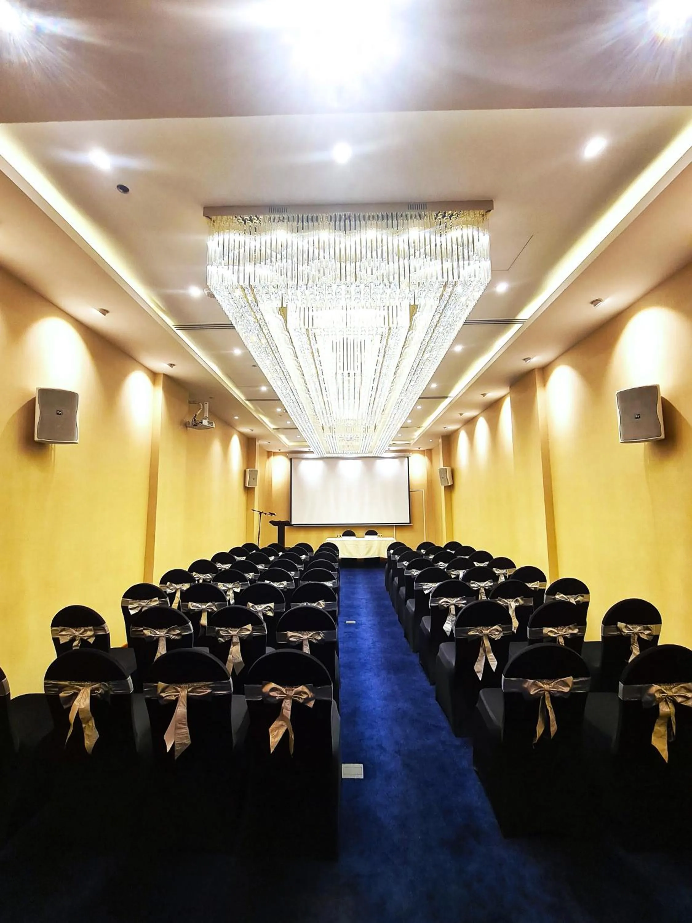 Banquet/Function facilities in Fairway Colombo - Sri Lanka's First Hotel With Robot Technology