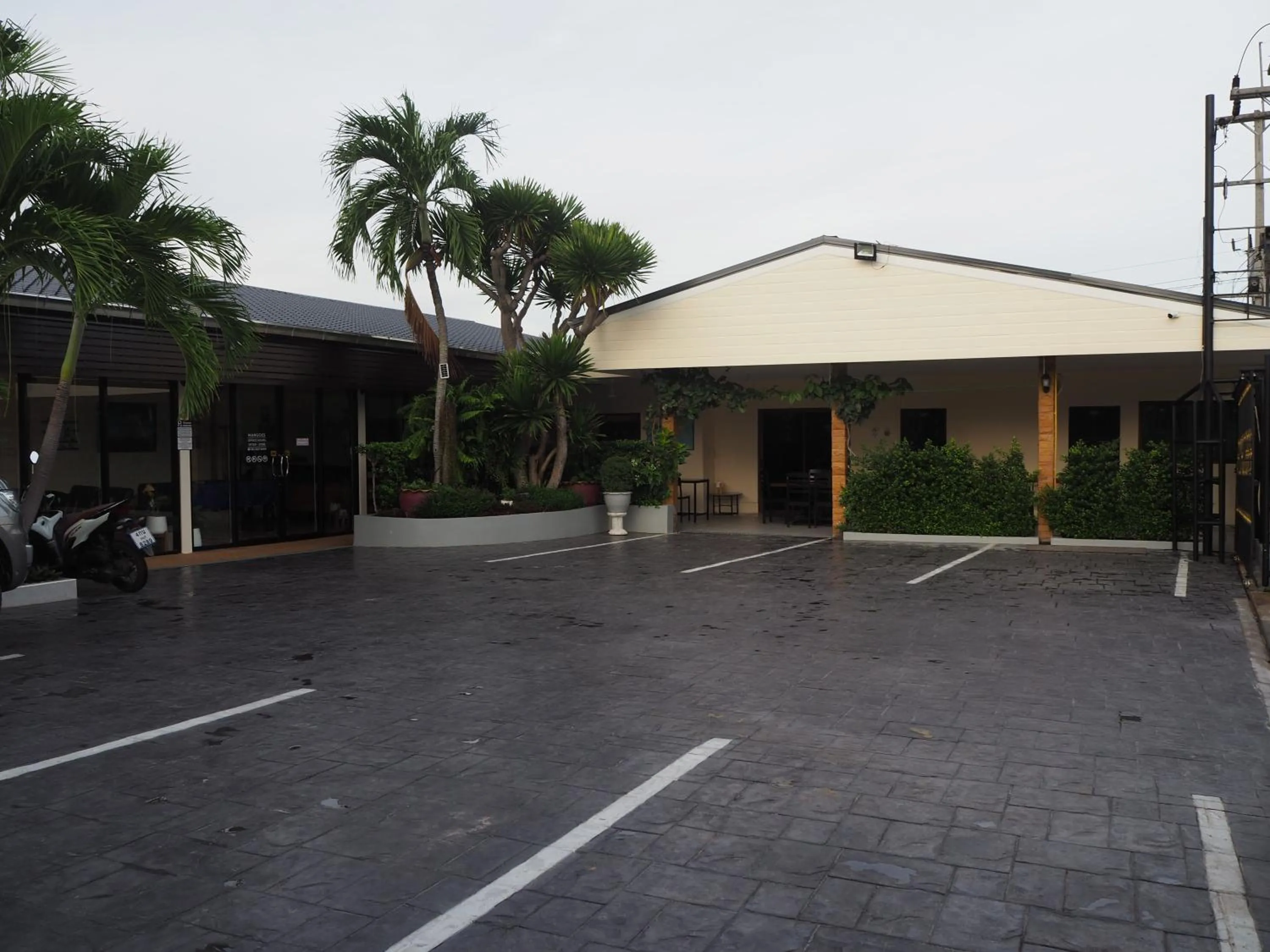 Property building in Mangoes Pattaya