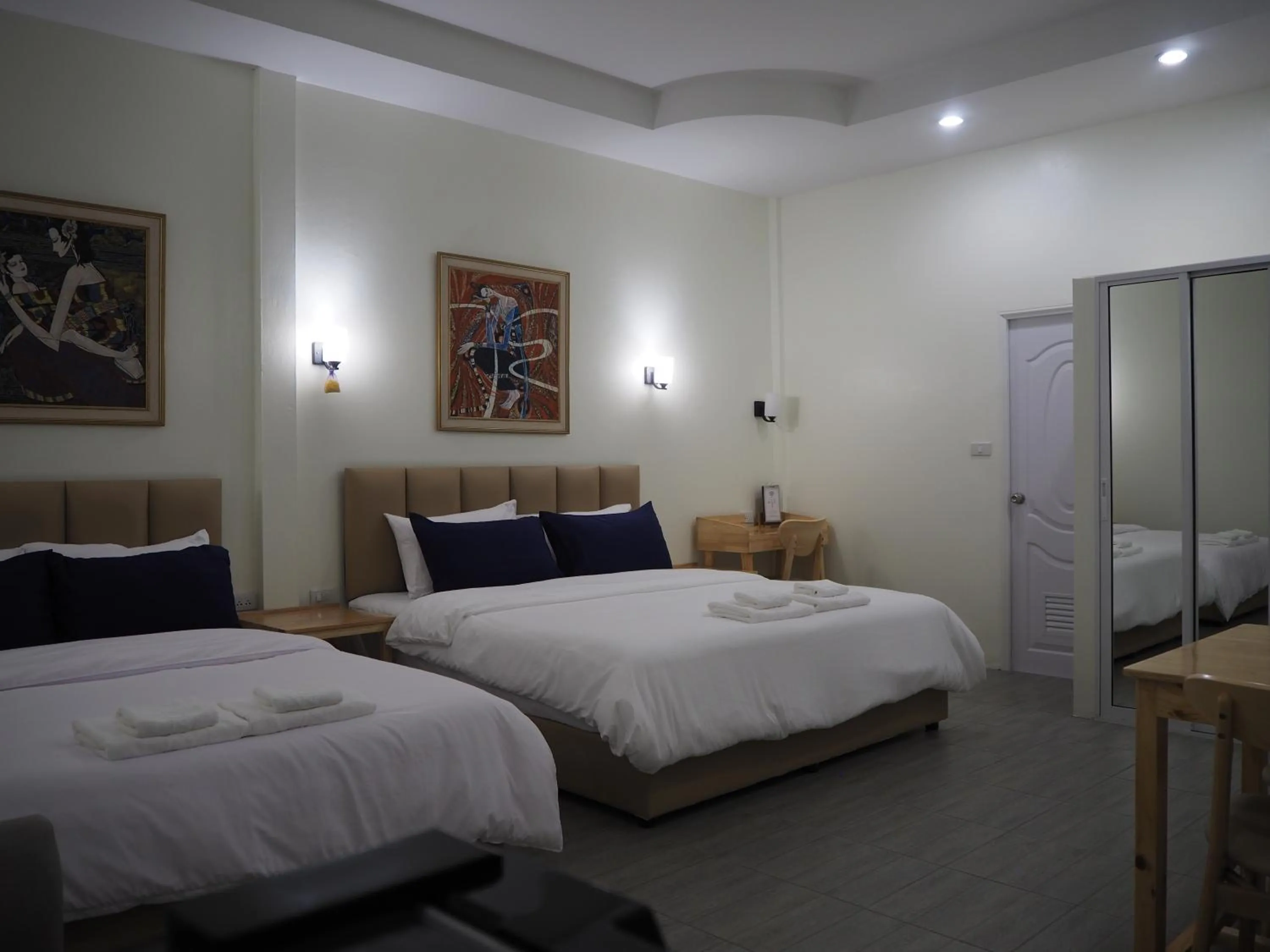 Bed in Mangoes Pattaya