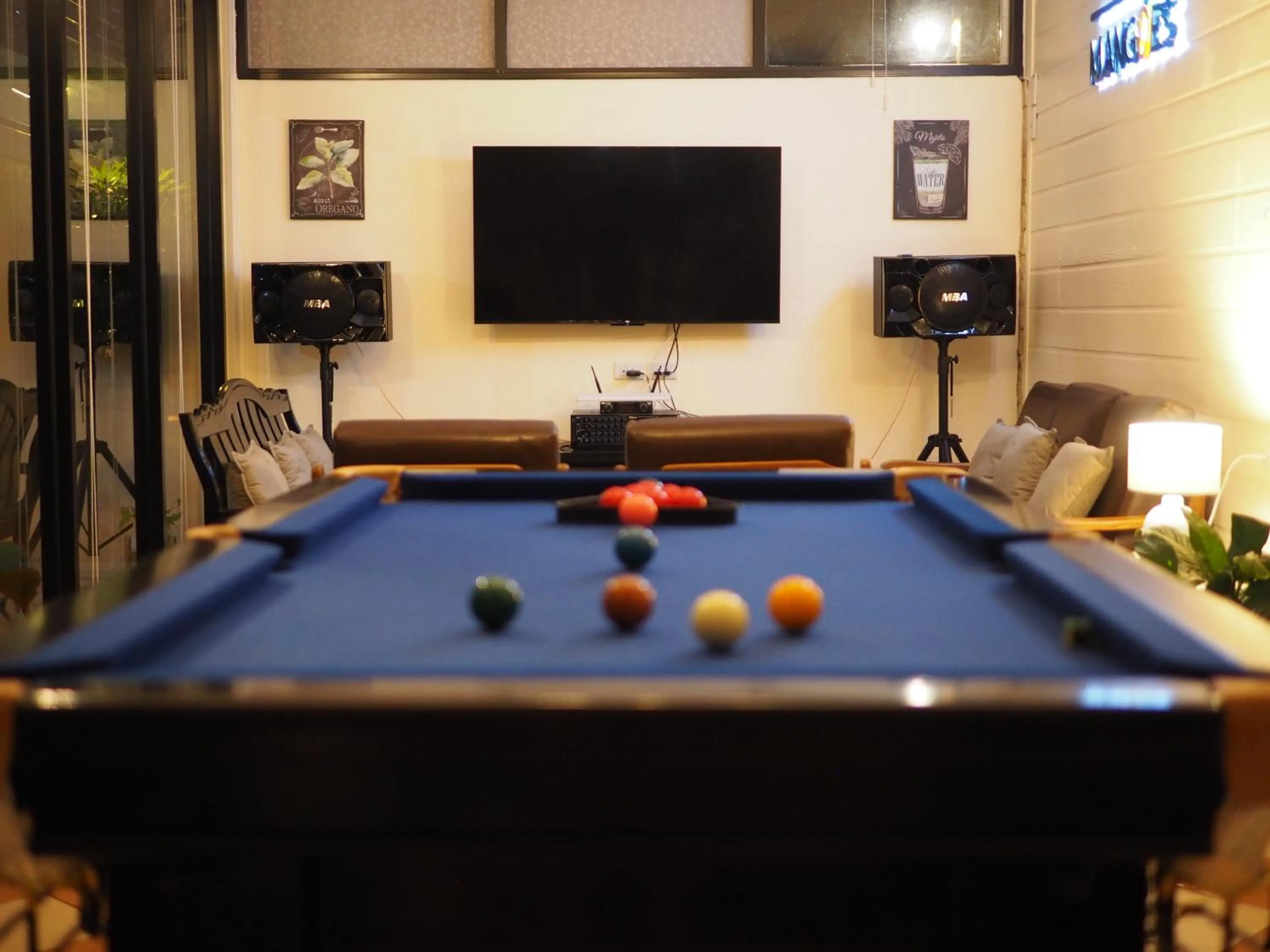 Billiard in Mangoes Pattaya