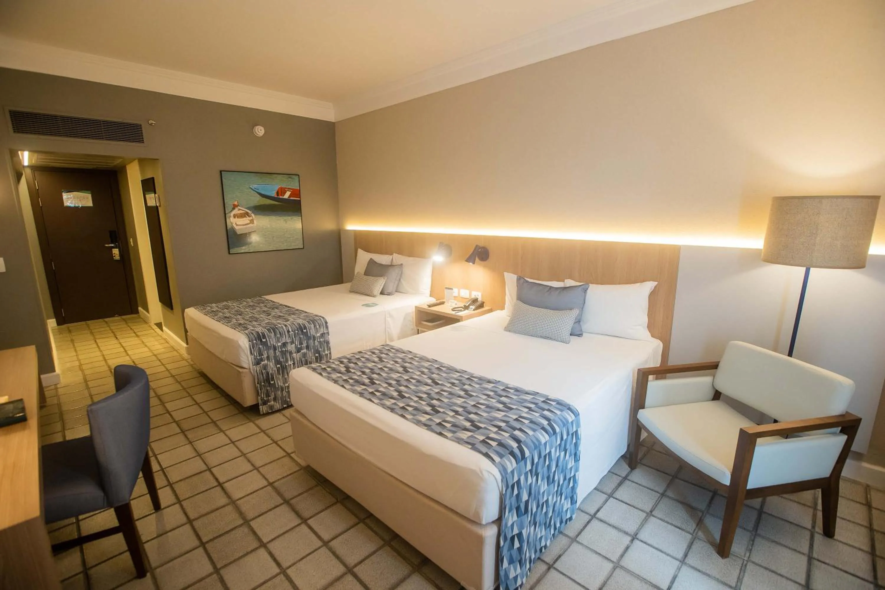 Bed in Hotel Deville Prime Salvador