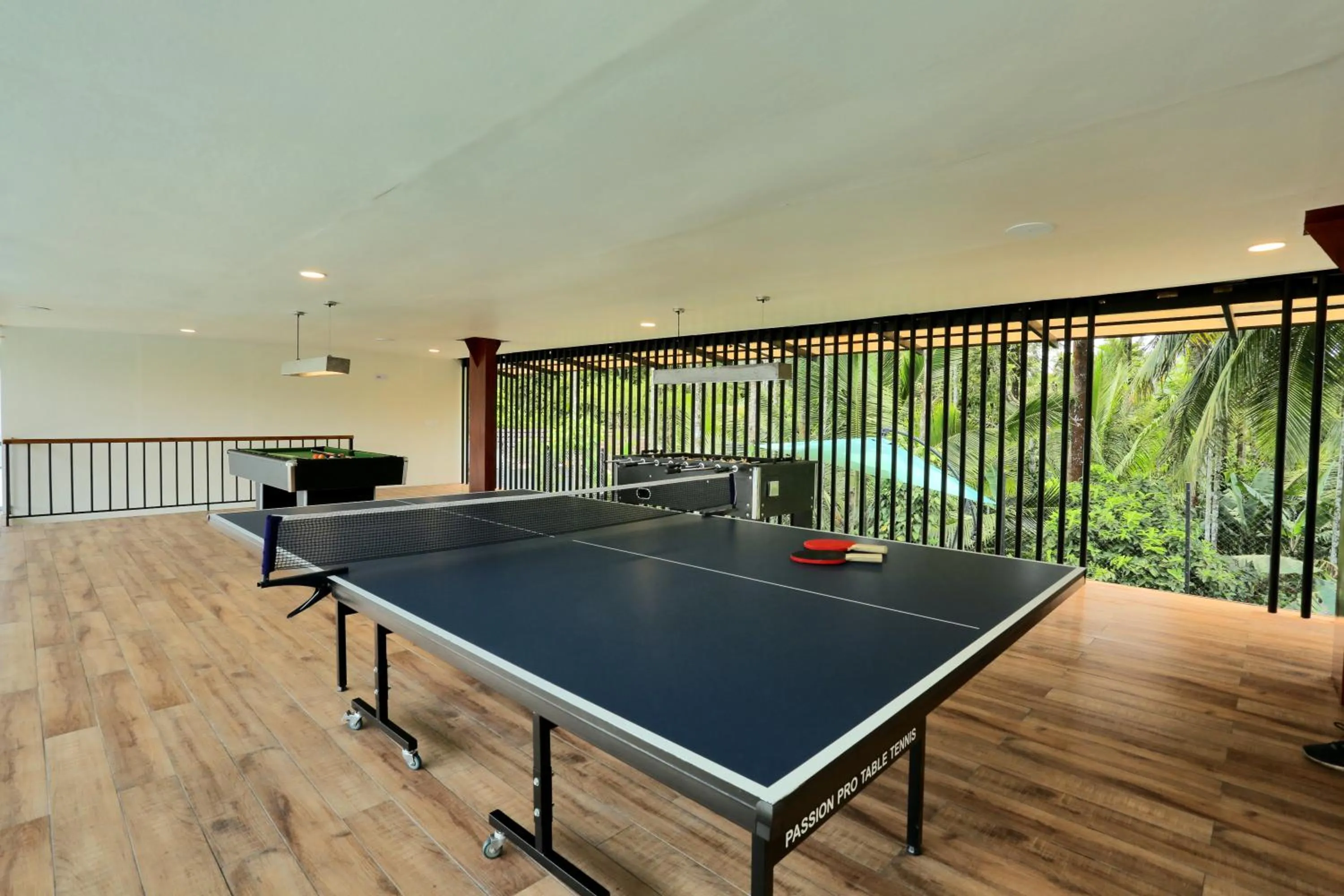 Table tennis in Le Villagio Resort & Domes