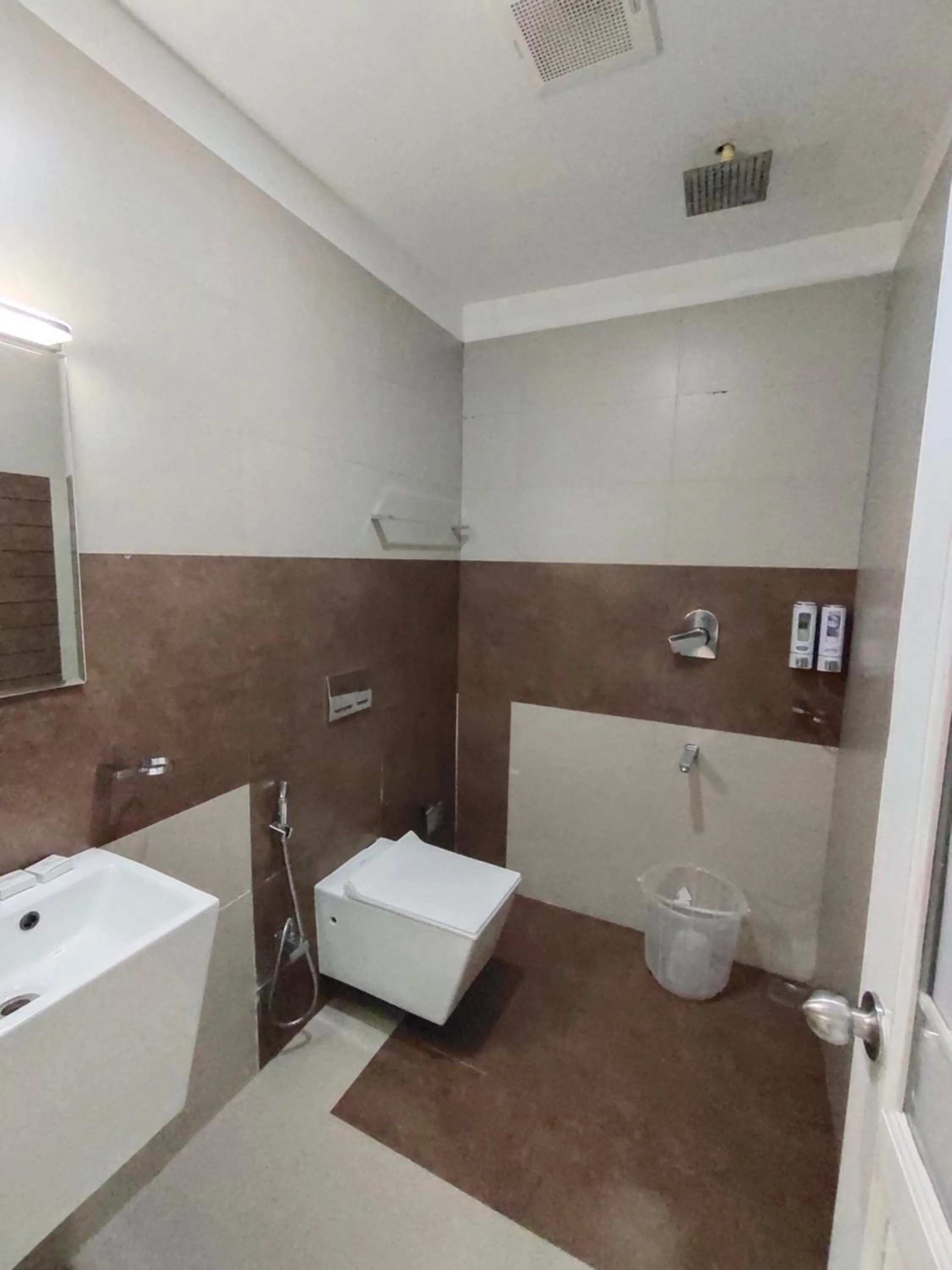 Bathroom in Le Villagio Resort & Domes