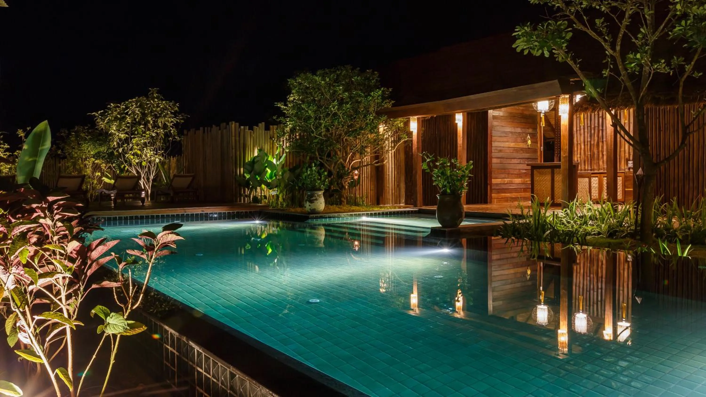 Swimming pool in Azalea Village