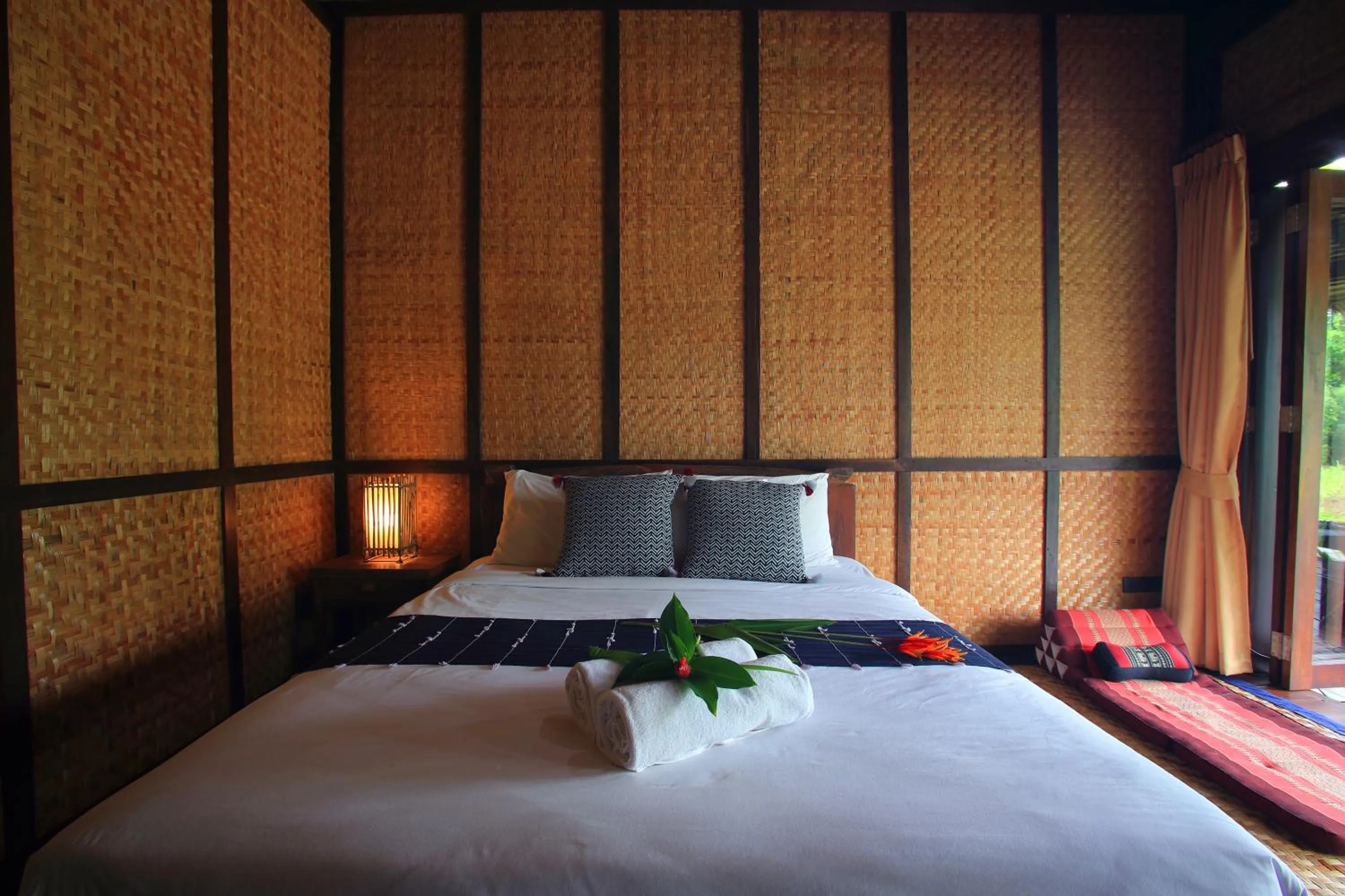 Bed in Azalea Village