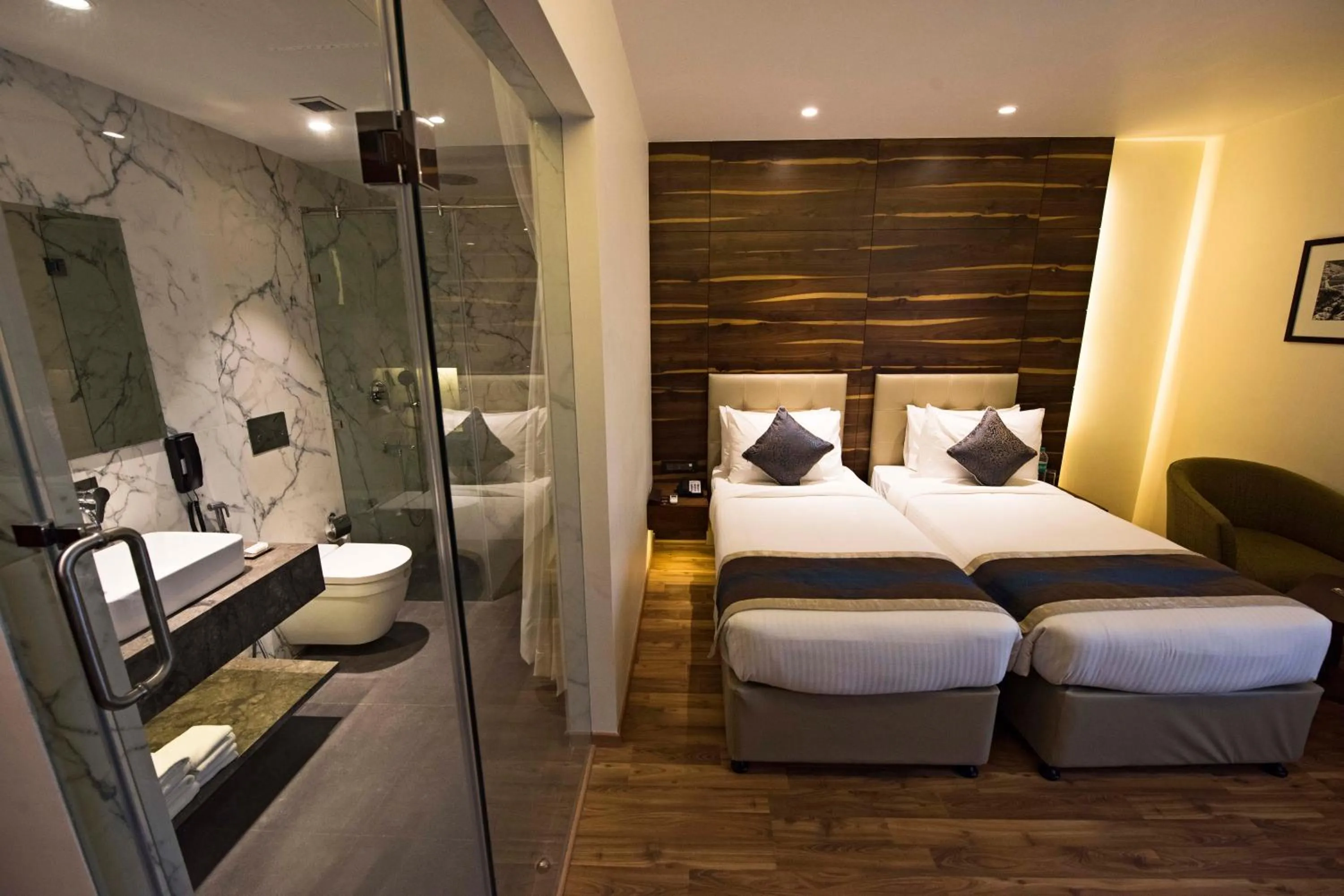 Bedroom, Bed in Connaught Royale Delhi