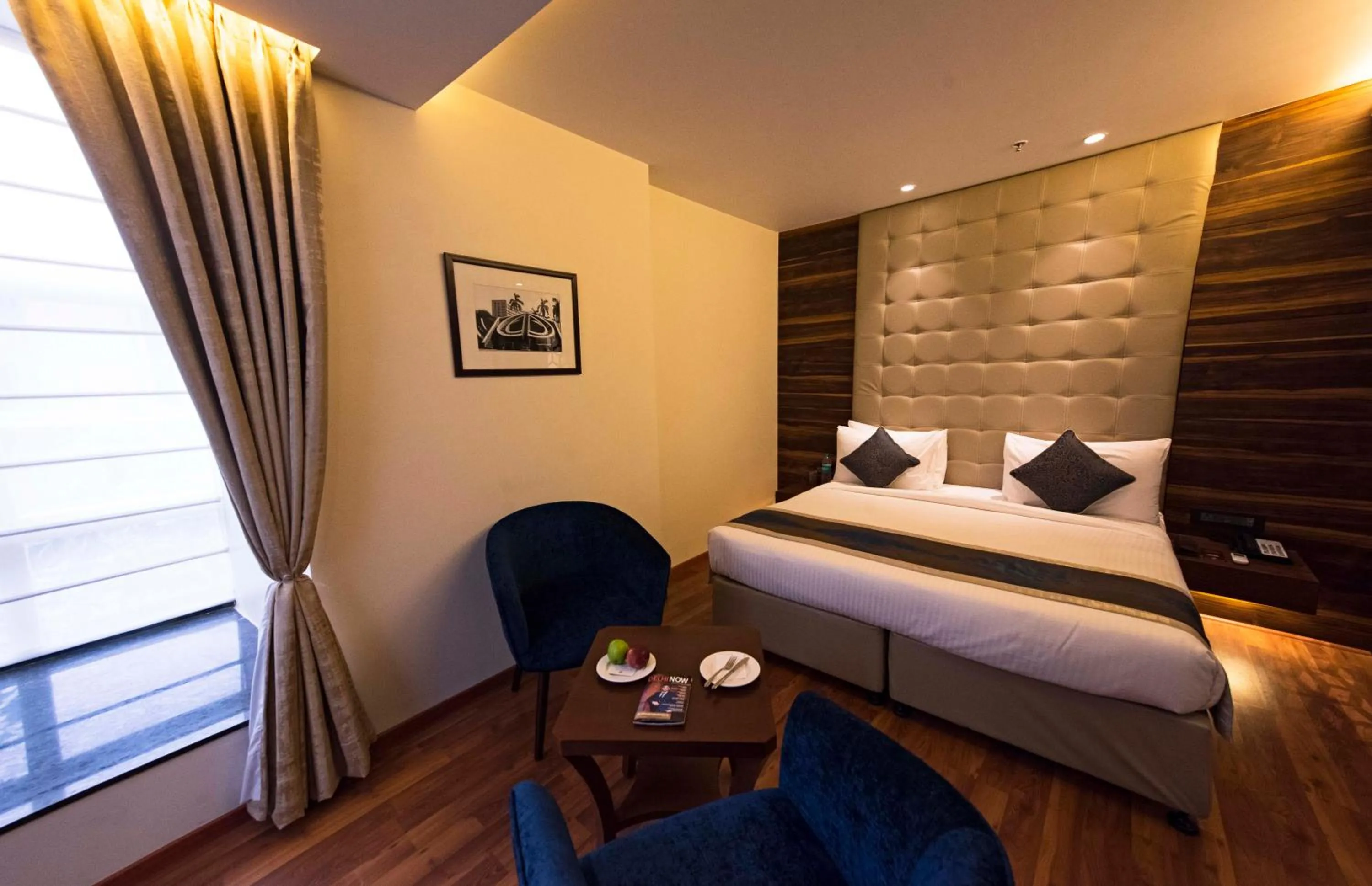 Bedroom, Bed in Connaught Royale Delhi