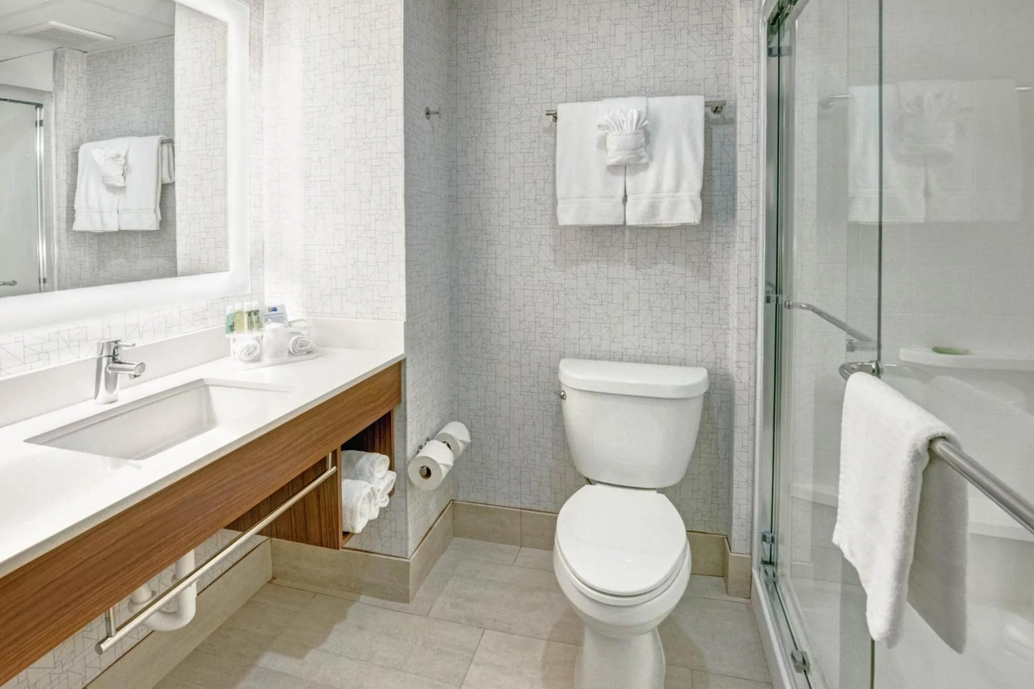 Bathroom in Holiday Inn Express Woodbridge by IHG
