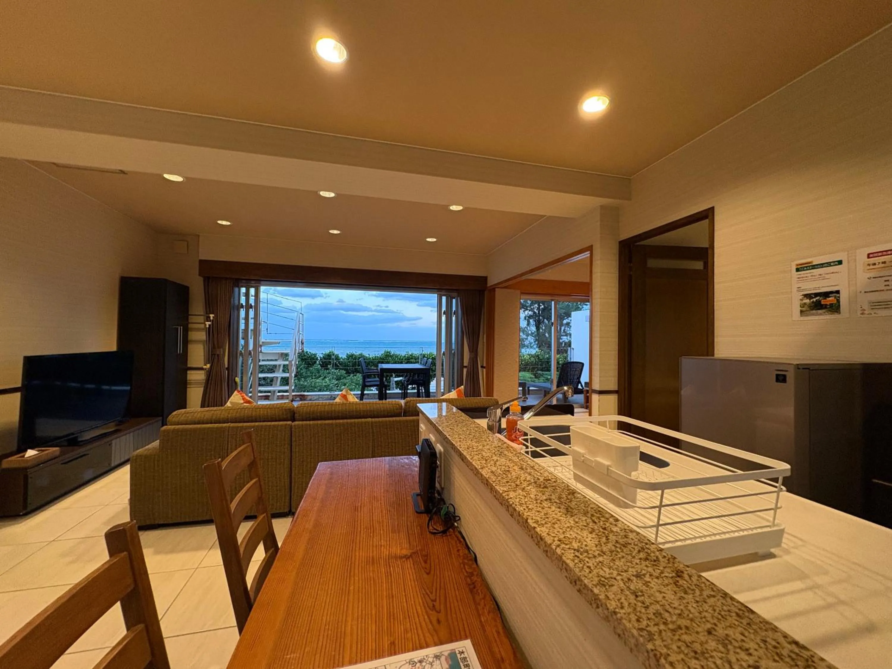 TV and multimedia in Arimabaru Beach Resort