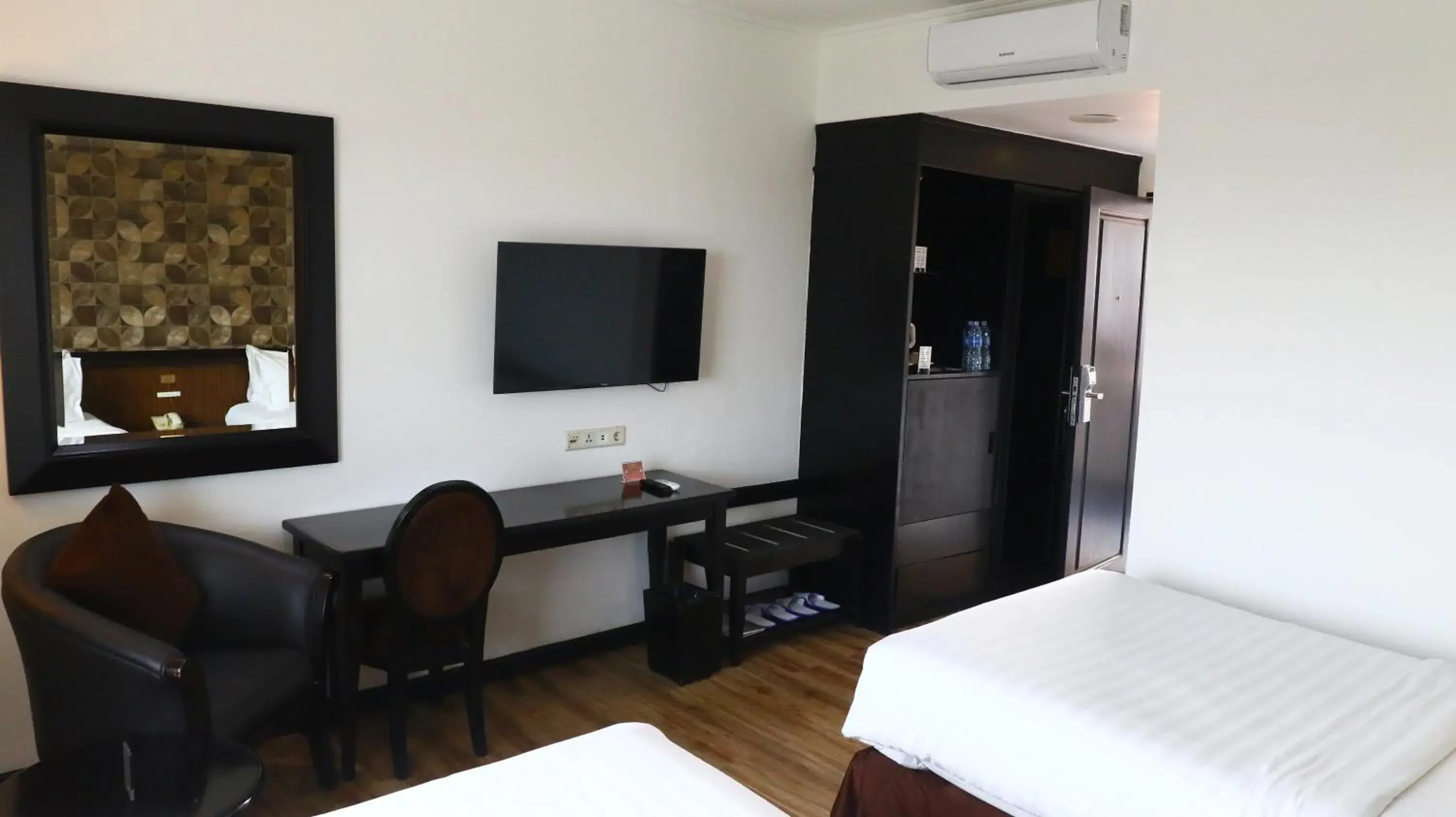 Bed in Jakarta Airport Hotel Bed in Jakarta Airport Hotel