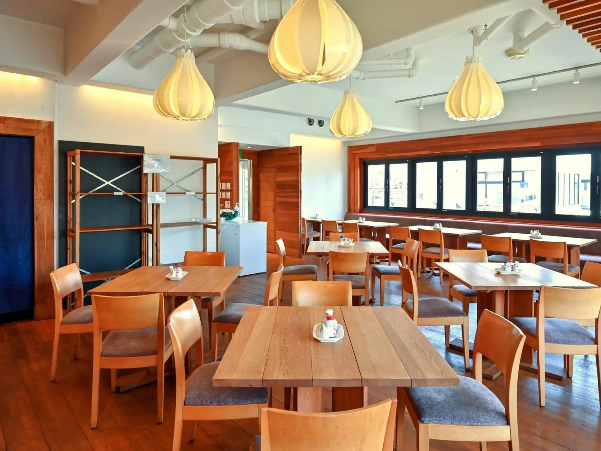 Restaurant/places to eat in Park Hotel Kani Restaurant/places to eat in Park Hotel Kani