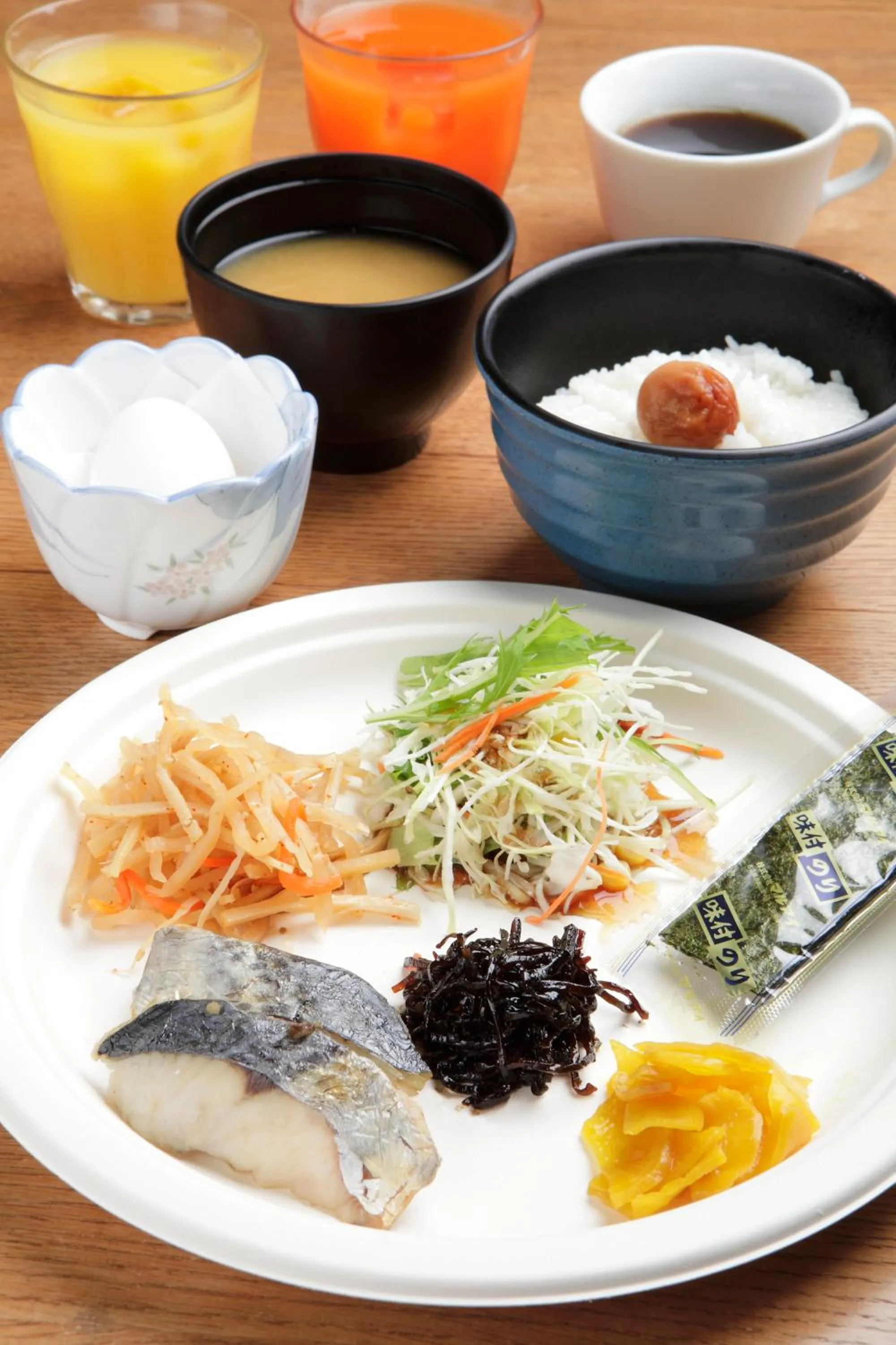 Restaurant/places to eat in Park Hotel Kani