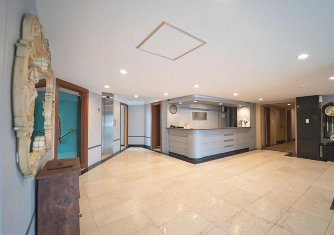 Lobby or reception in Navis Hotel