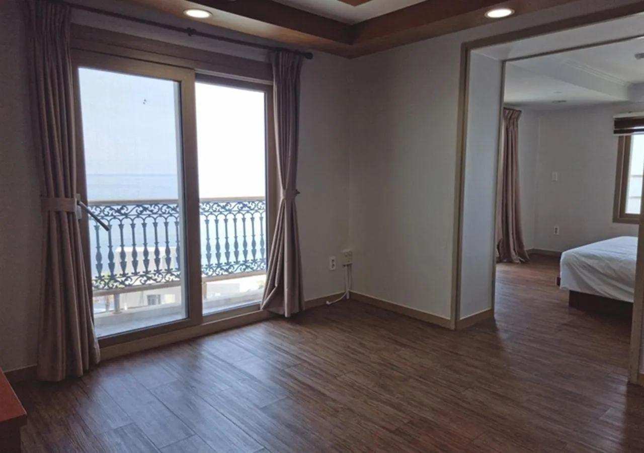 Natural landscape, Bed in Navis Hotel