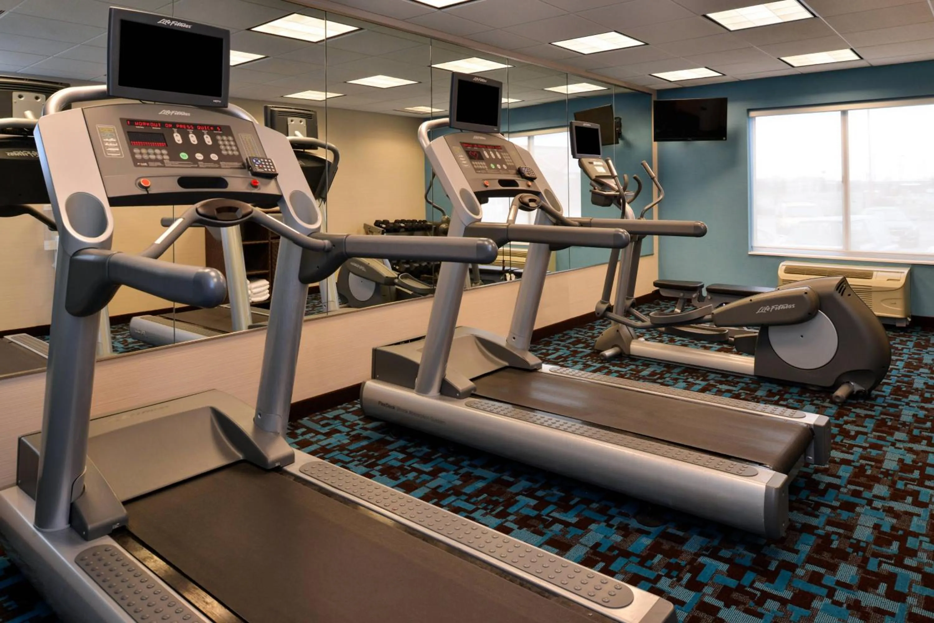 Fitness centre/facilities in Fairfield Inn and Suites by Marriott Fort Wayne