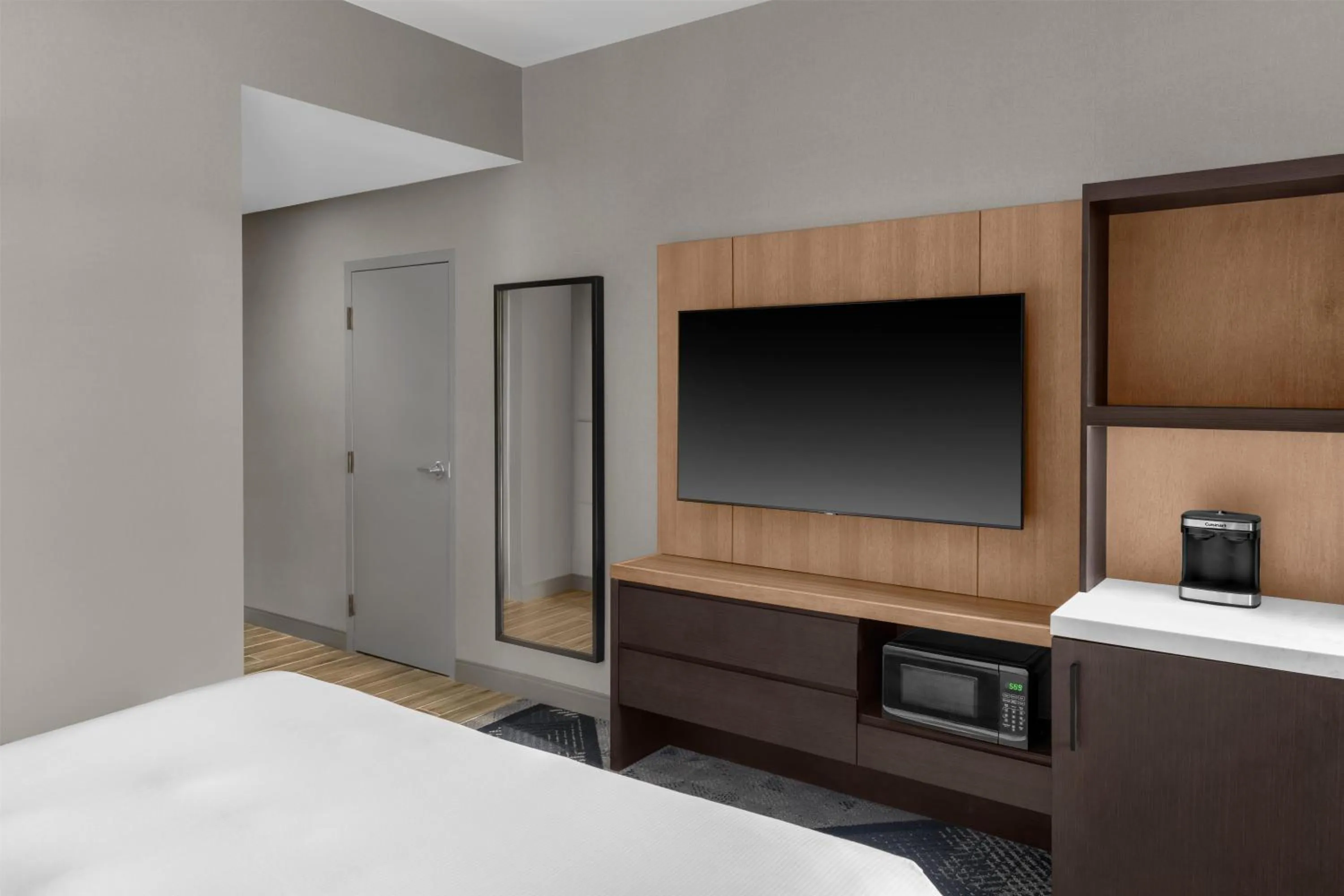 Bed in DoubleTree by Hilton Dayton Fairborn