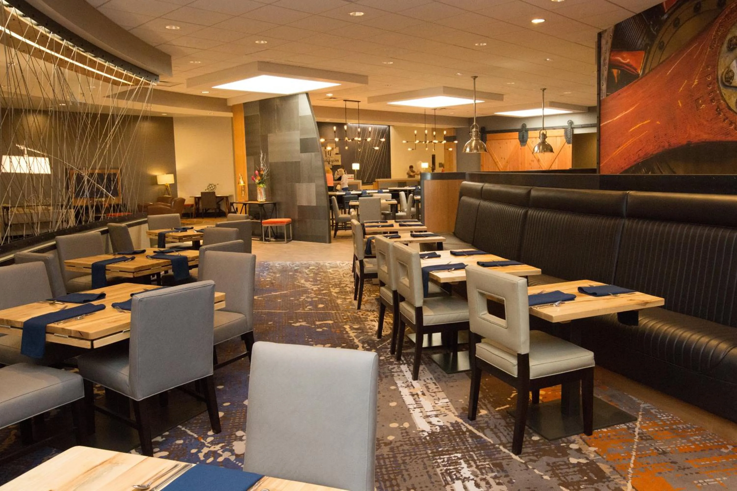 Restaurant/places to eat in Holiday Inn Dayton/Fairborn I-675, an IHG Hotel