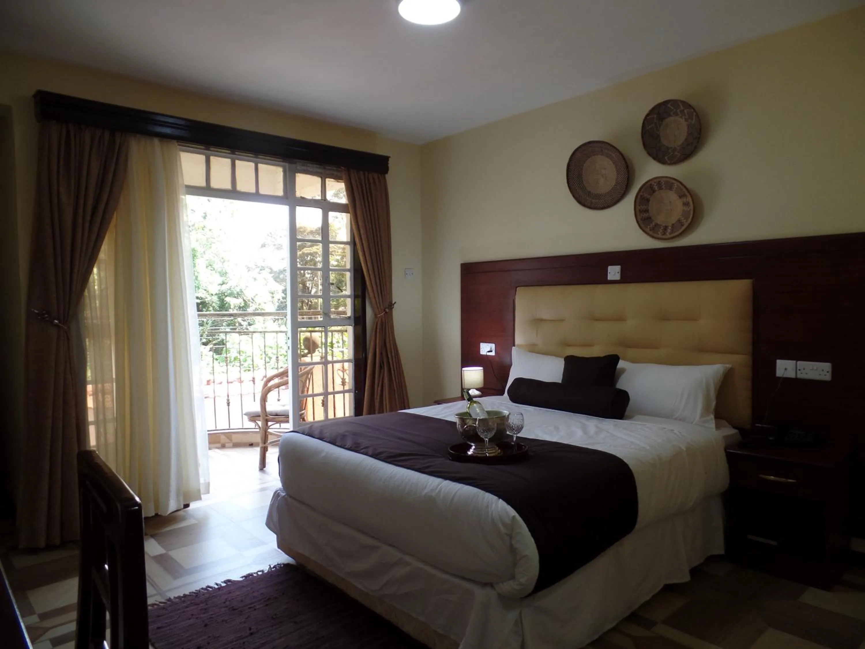 Photo of the whole room, Bed in Villa Leone Boutique Hotel