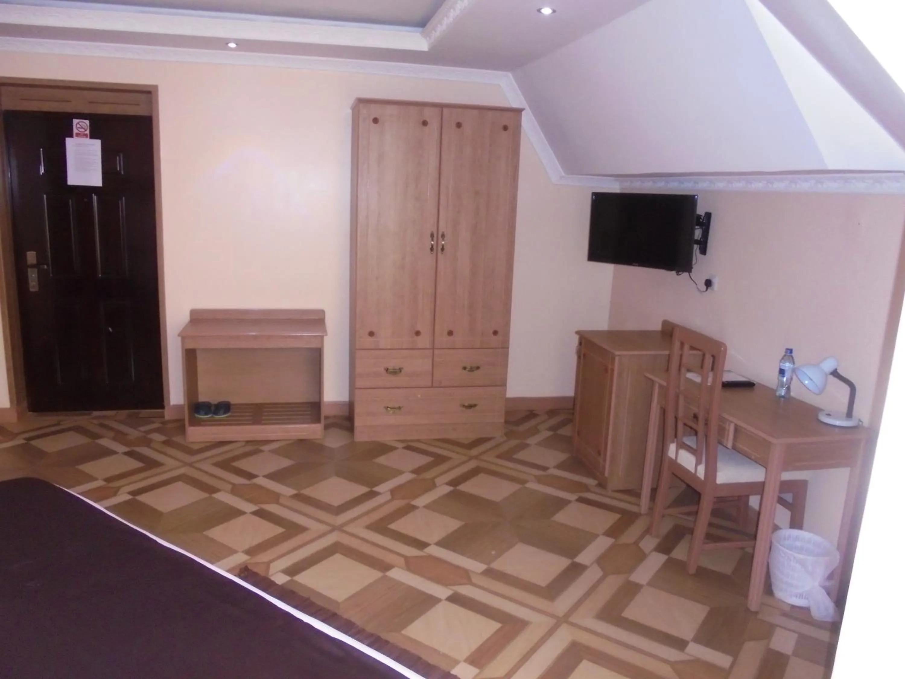 TV and multimedia in Villa Leone Boutique Hotel