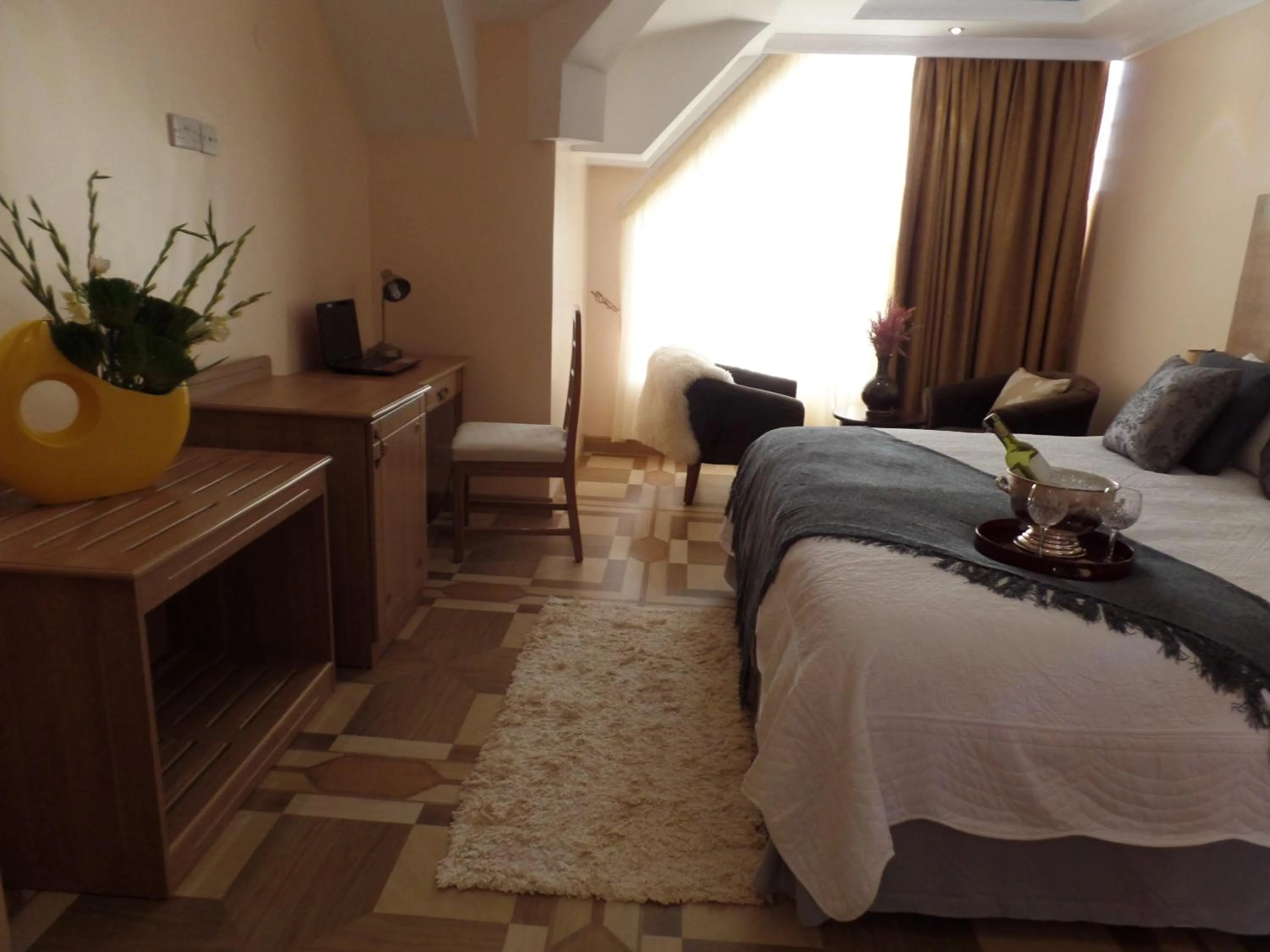 Photo of the whole room, Bed in Villa Leone Boutique Hotel