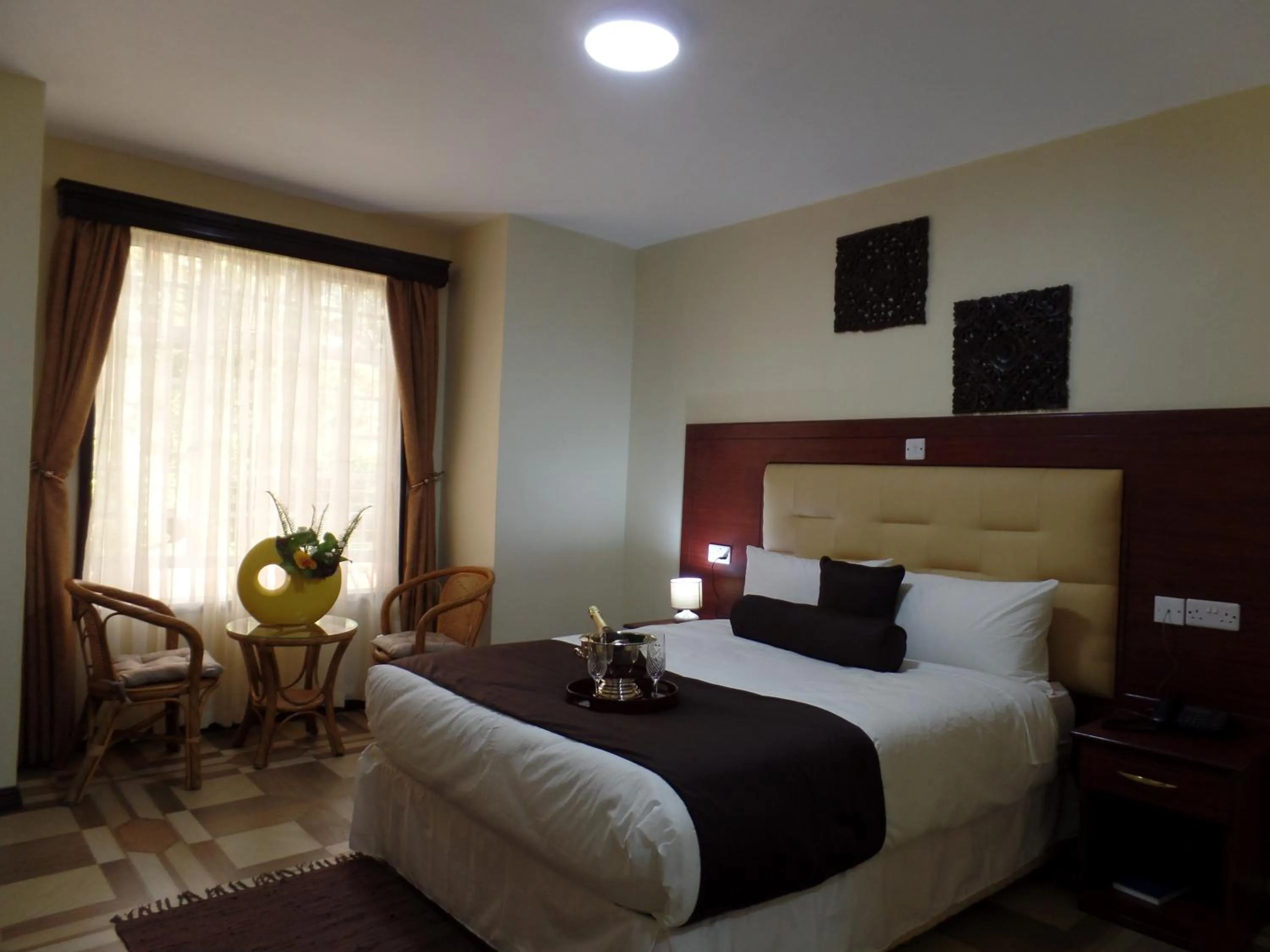 Photo of the whole room, Bed in Villa Leone Boutique Hotel