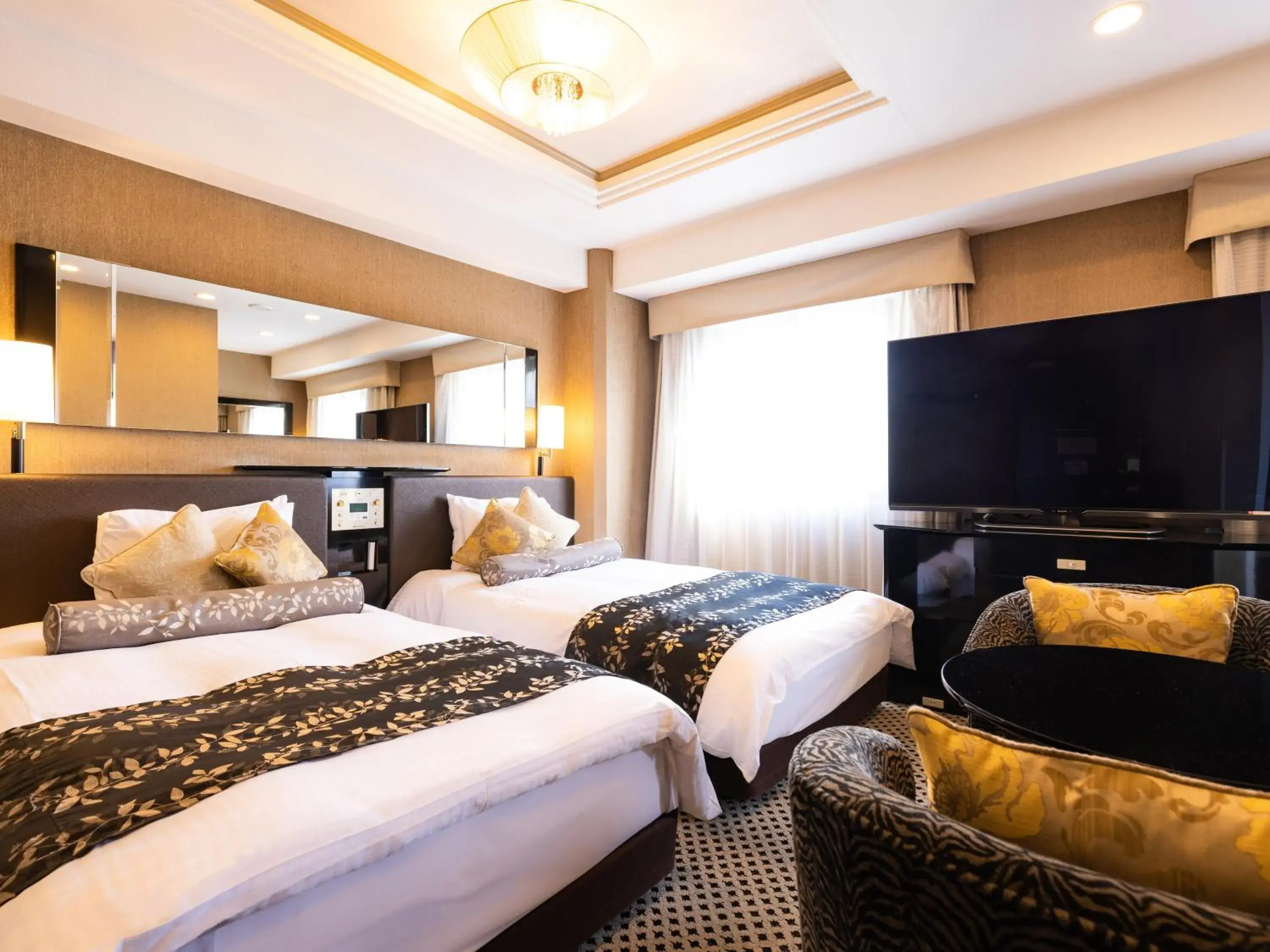 Photo of the whole room, Bed in APA Hotel Ginza Shintomicho Ekimae Kita Photo of the whole room, Bed in APA Hotel Ginza Shintomicho Ekimae Kita