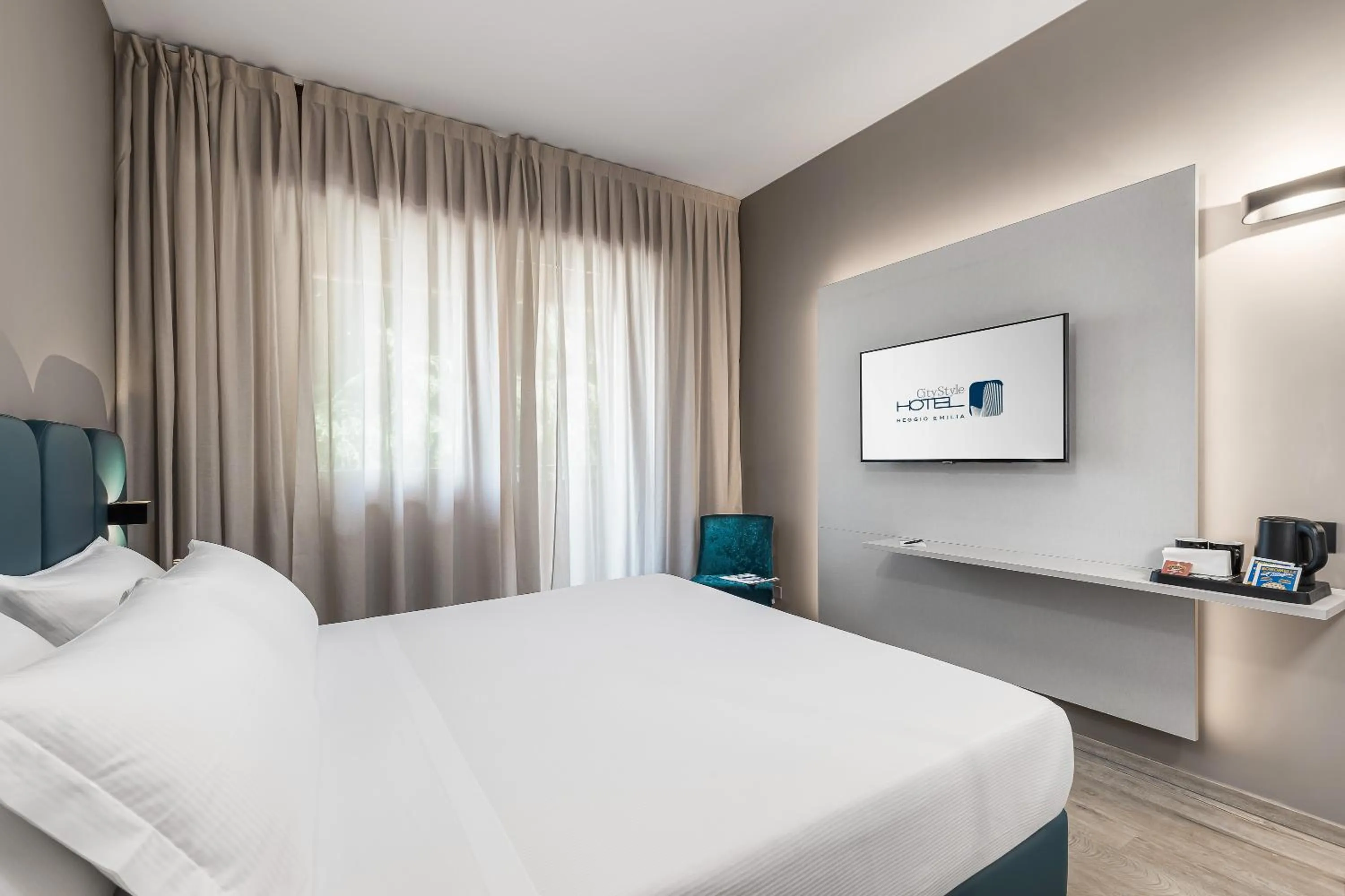 Bed in City Style Hotel Reggio Emilia