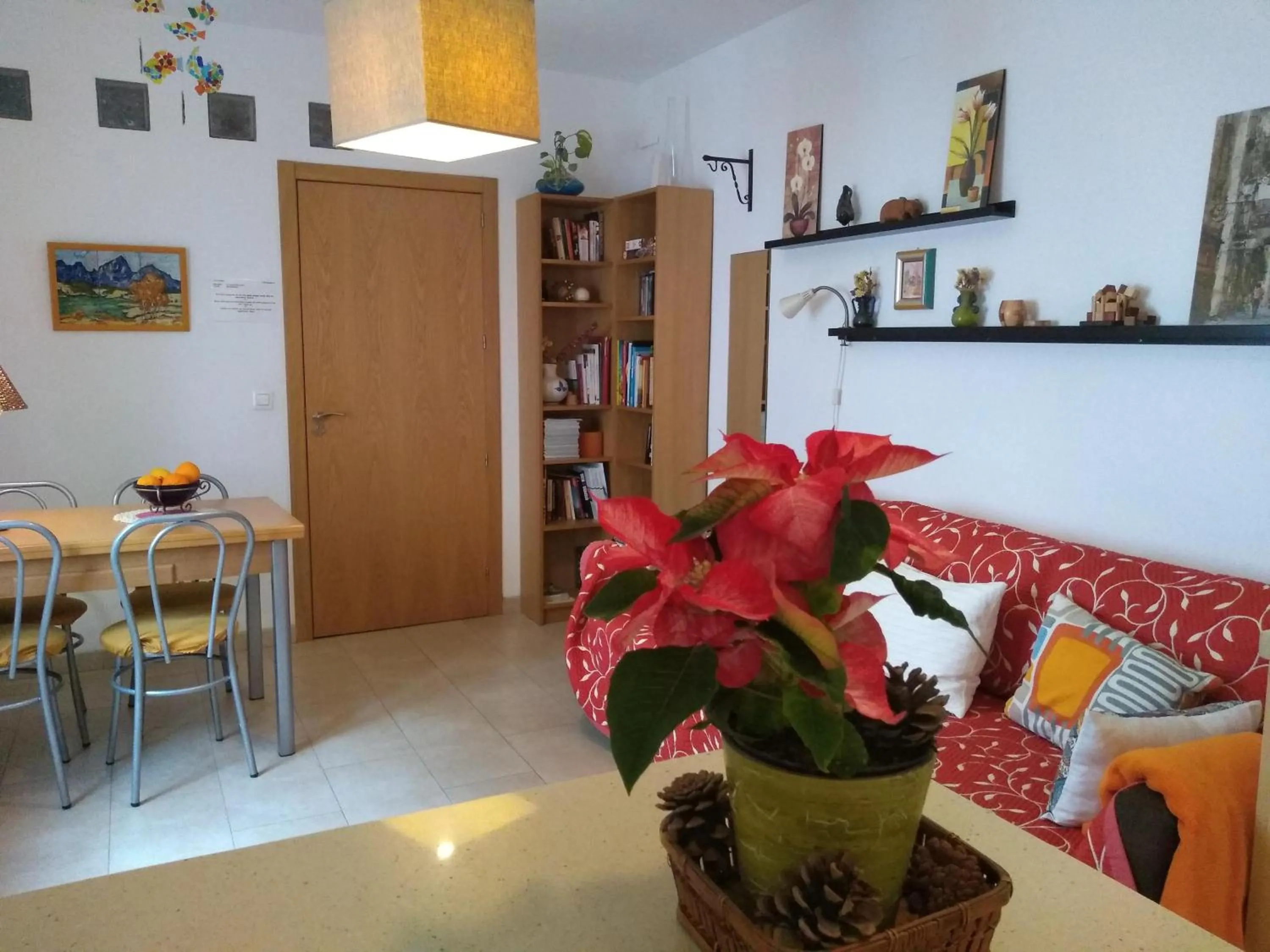 Communal lounge/ TV room in Apartamento San Agustín