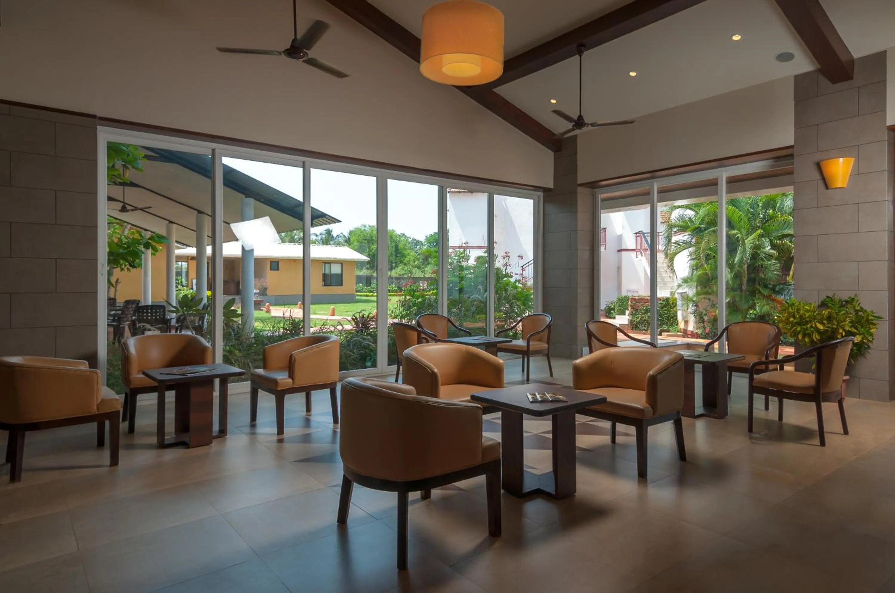 Day in Nanu Beach Resort & Spa