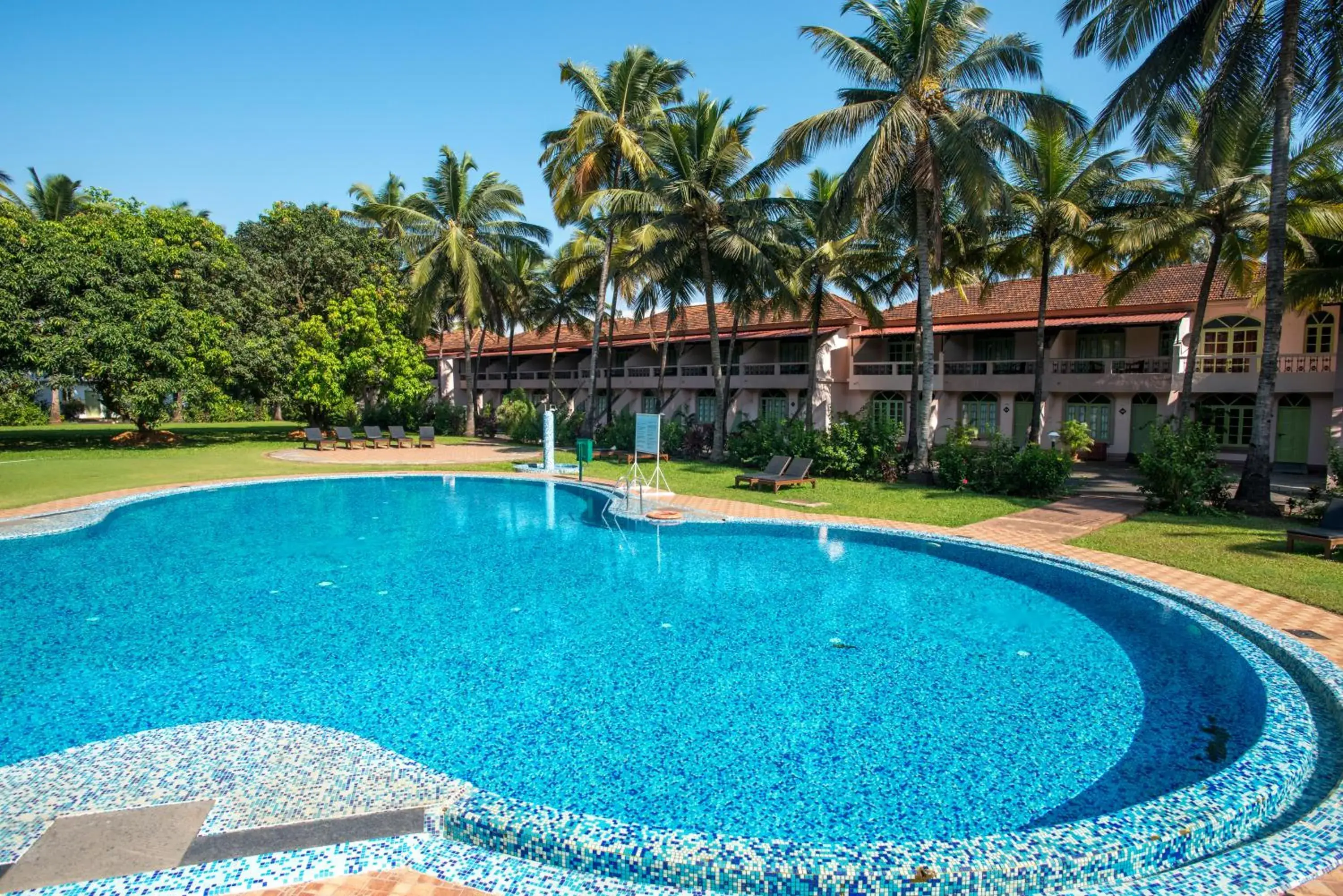 Pool view in Nanu Beach Resort & Spa Pool view in Nanu Beach Resort & Spa