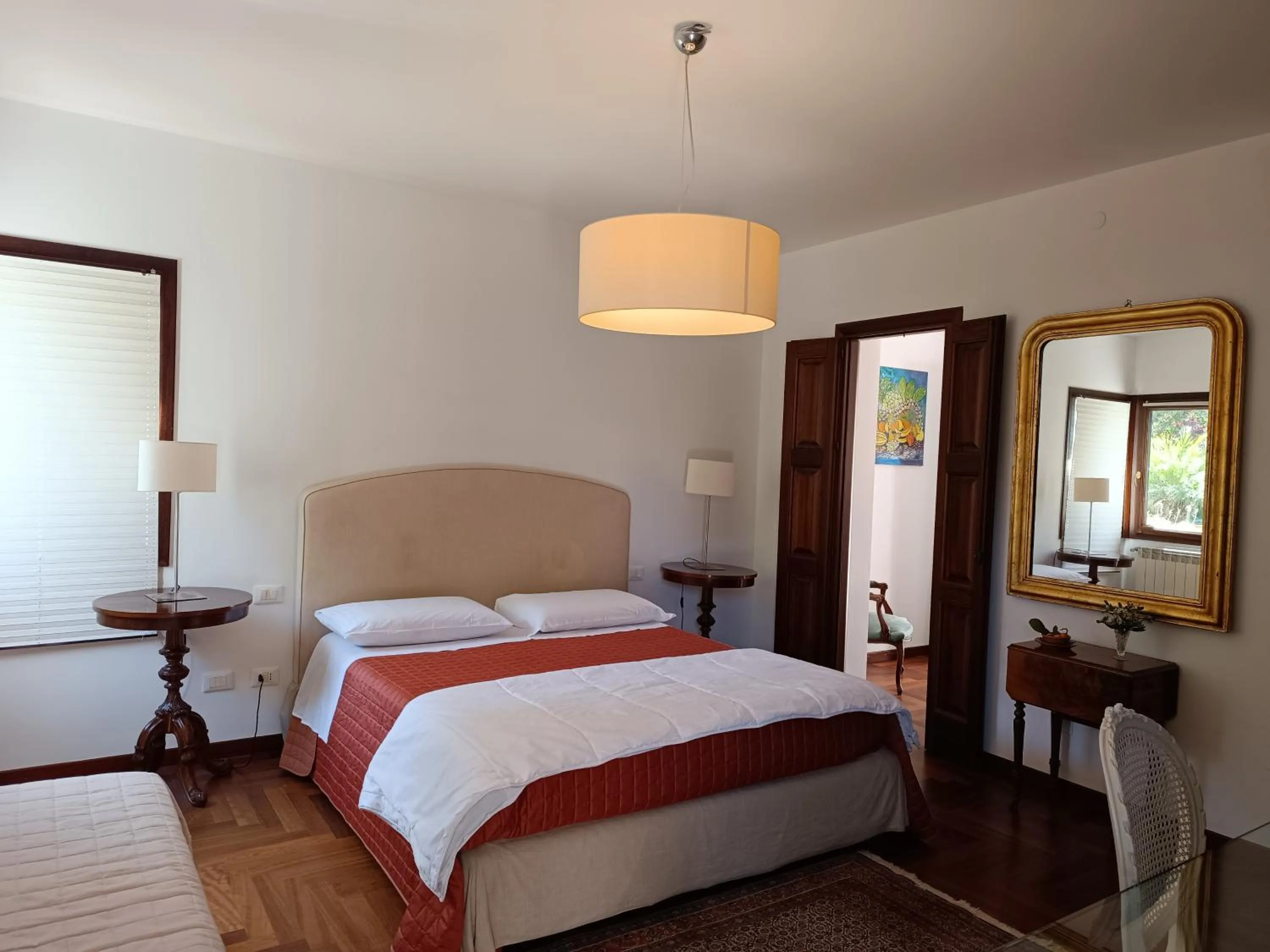 Bed in B & B Villa Flora