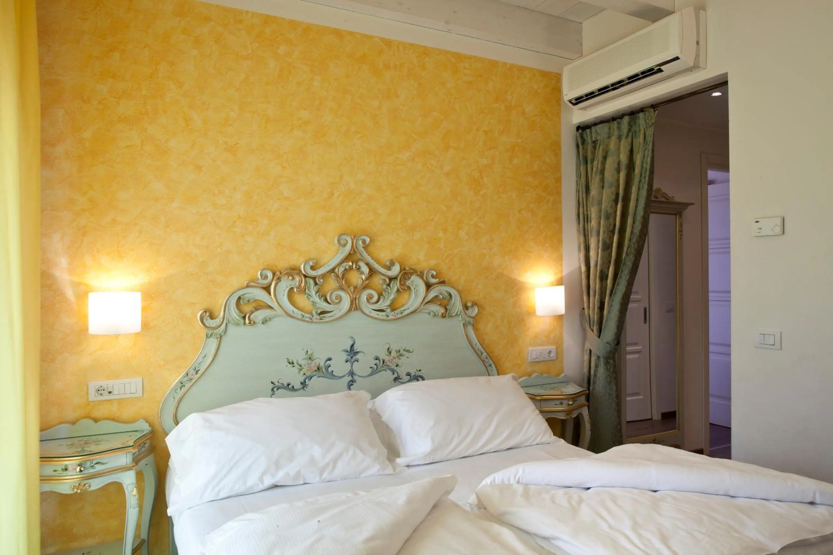 Bedroom, Bed in Hotel Pai