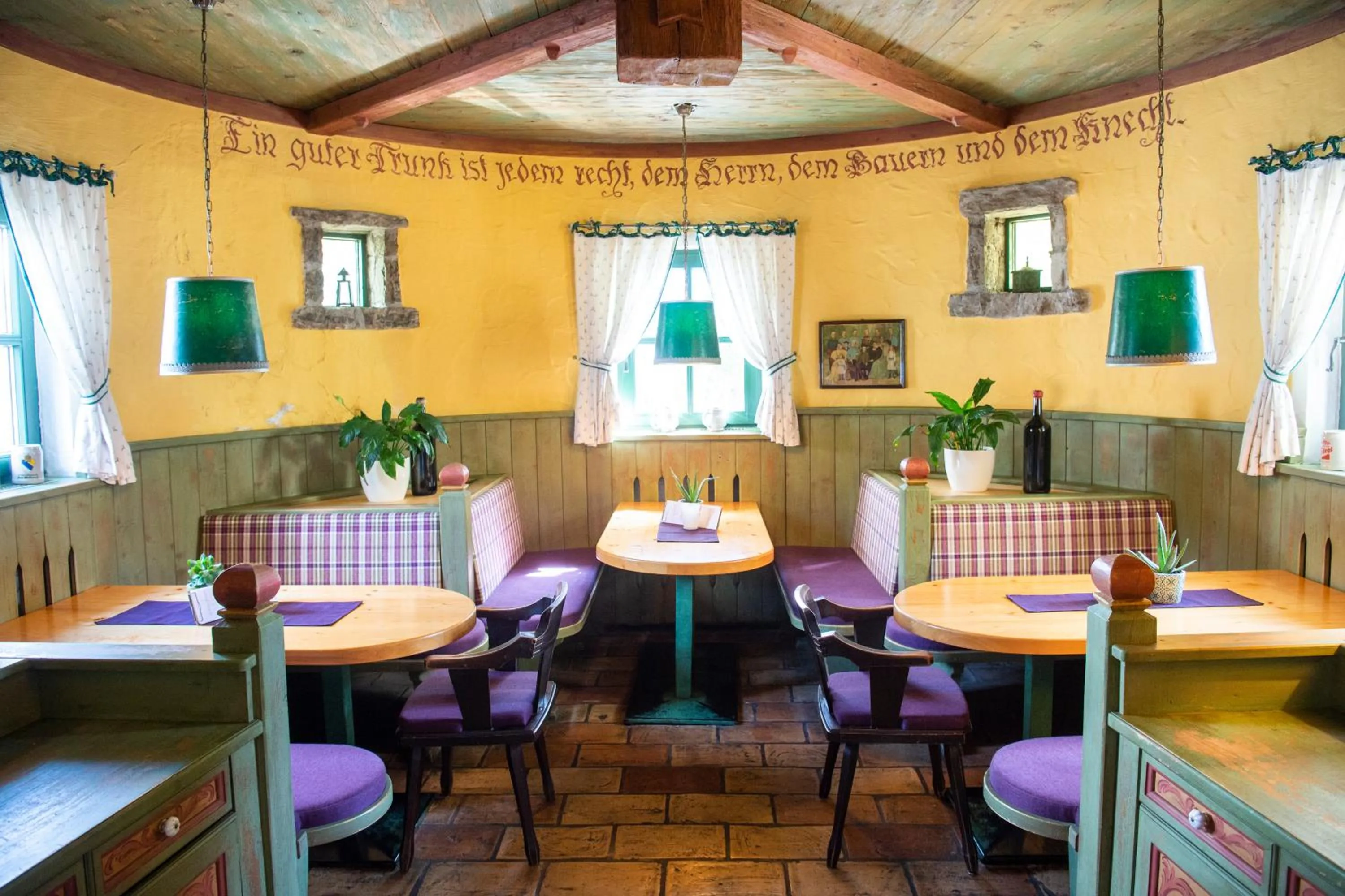 Restaurant/places to eat in Sporthotel Radstadt